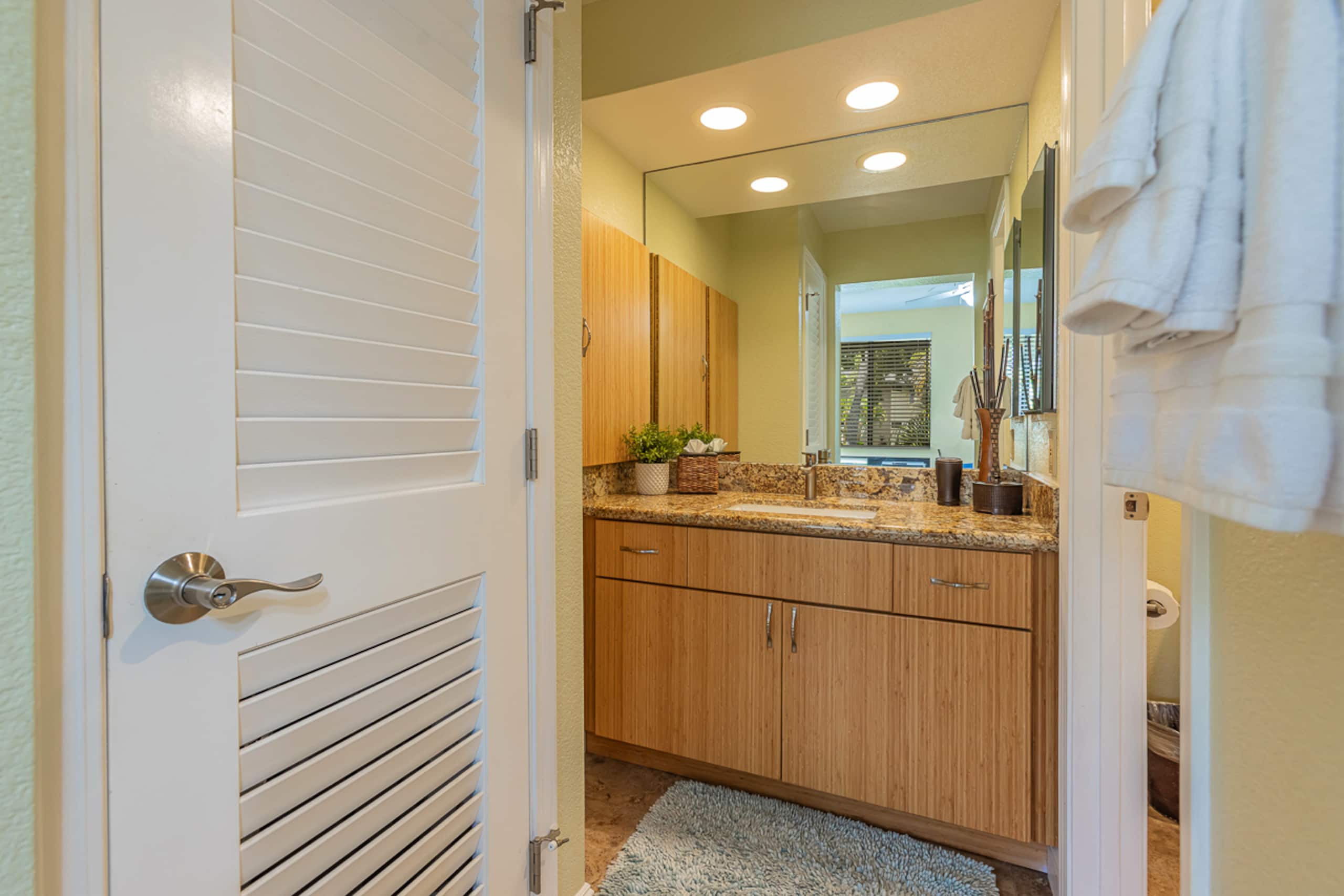 Condo in Wailea · ★4.96 · 2 bedrooms · 4 beds · 2 shared baths - Image 30