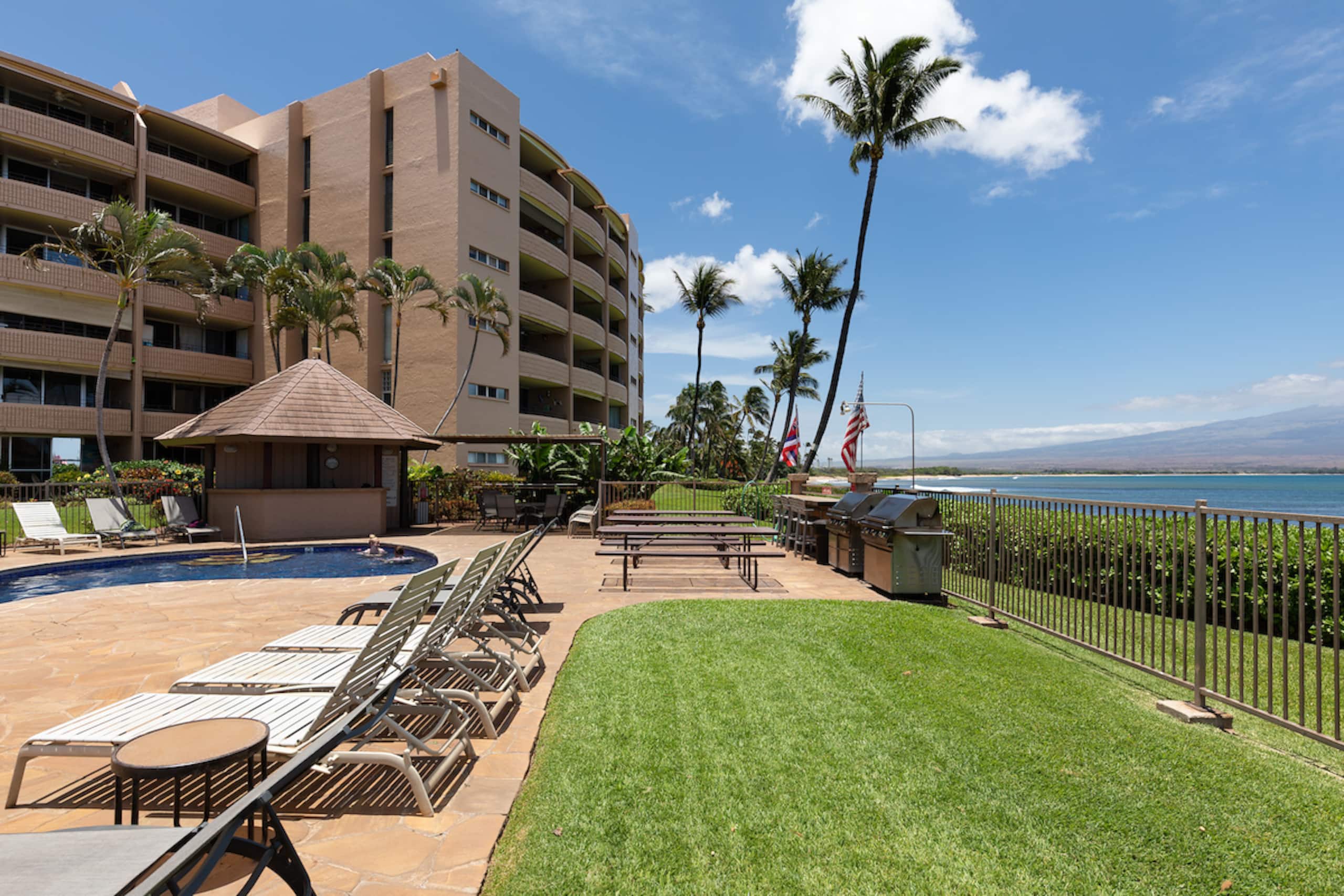 Condo in Wailuku · ★4.89 · 2 bedrooms · 2 beds · 2 baths - Image 33