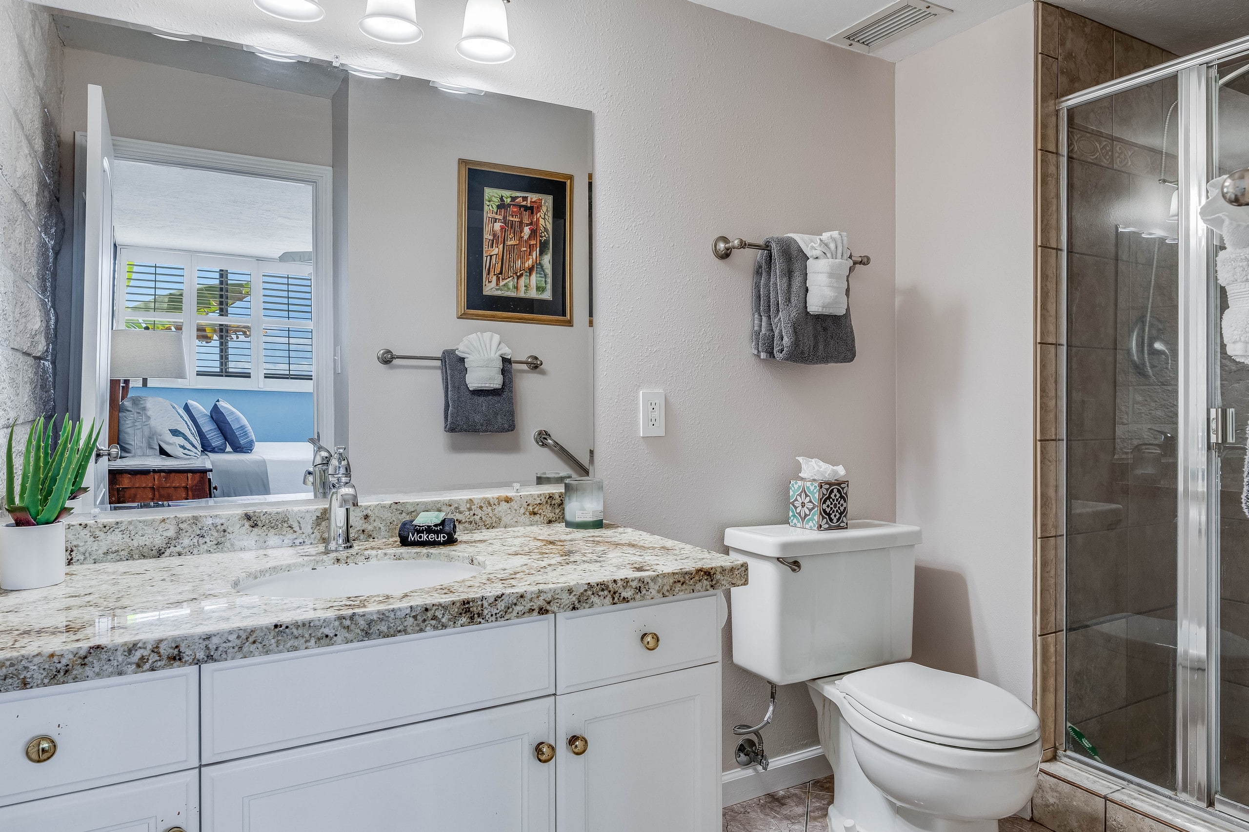 Condo in Wailuku · ★4.69 · 2 bedrooms · 3 beds · 2 shared baths - Image 26