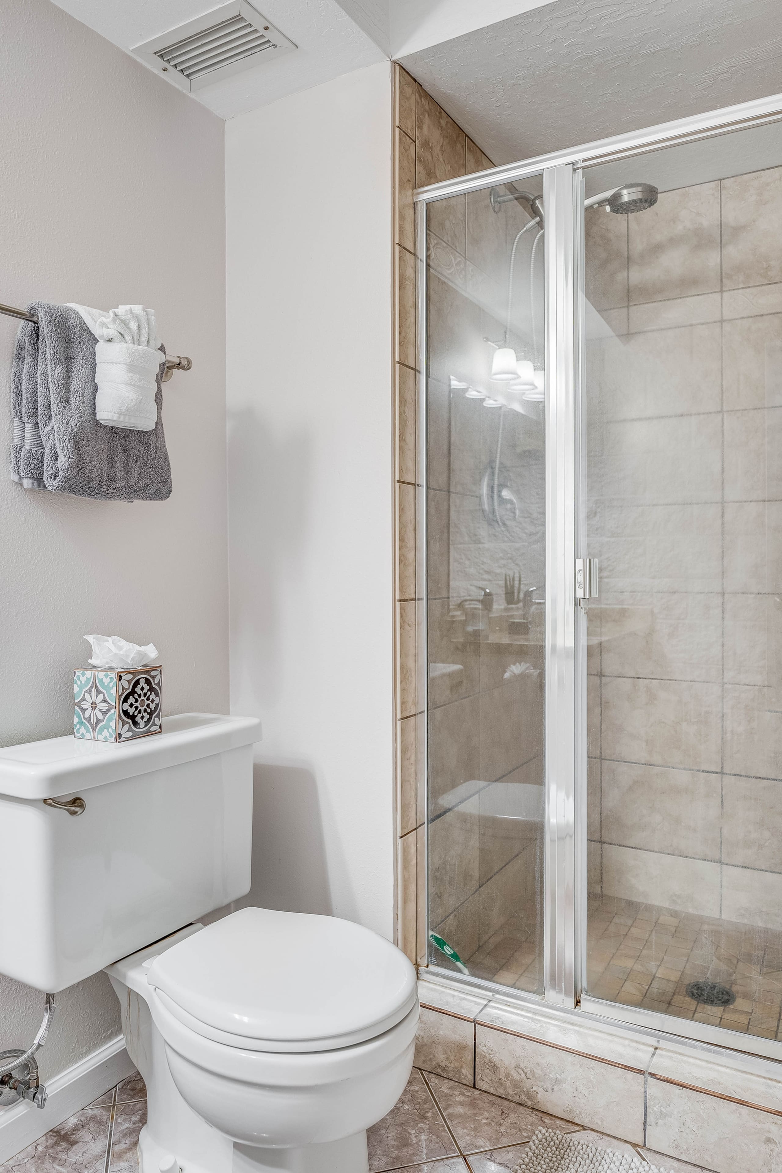 Condo in Wailuku · ★4.69 · 2 bedrooms · 3 beds · 2 shared baths - Image 28