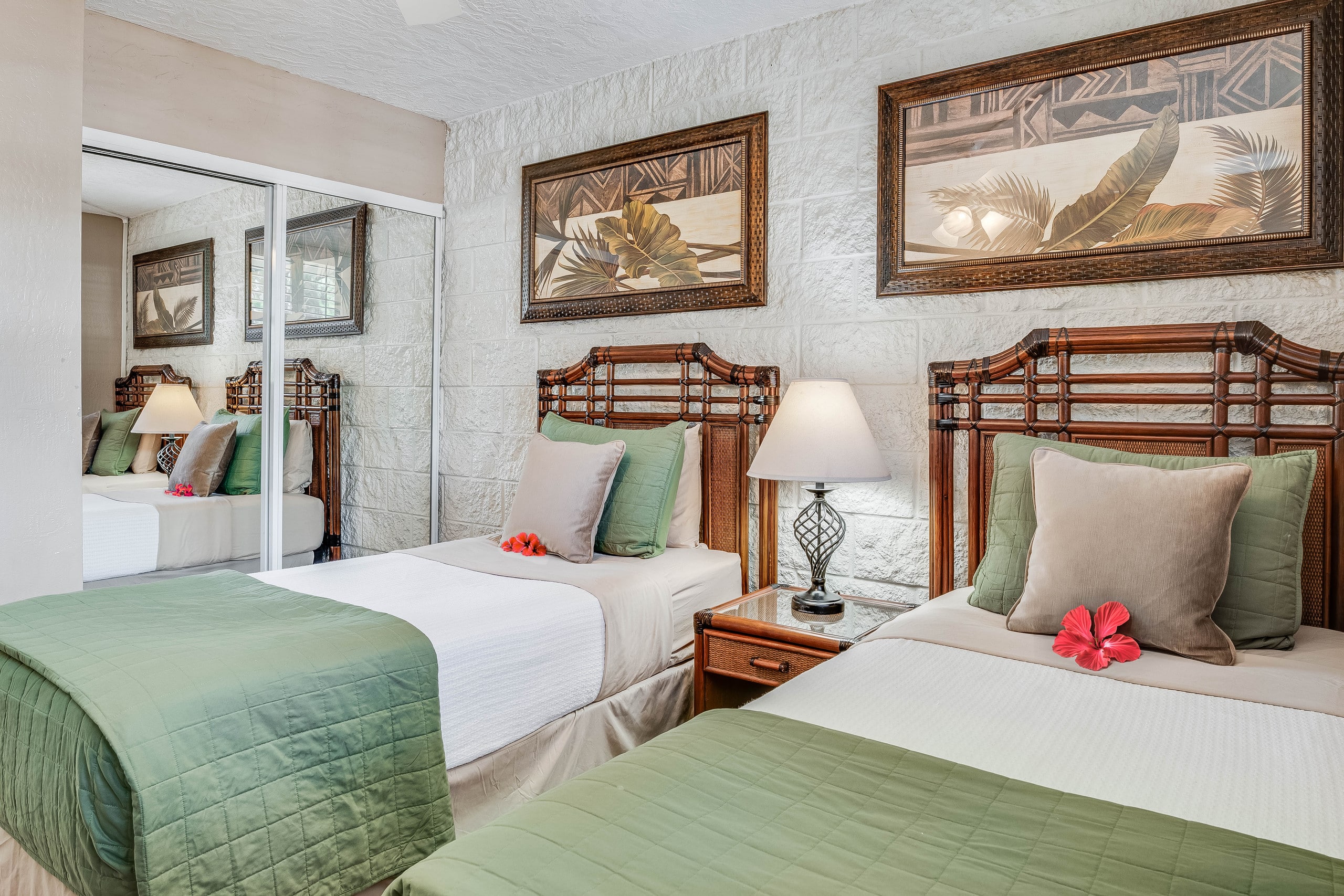 Condo in Wailuku · ★4.69 · 2 bedrooms · 3 beds · 2 shared baths - Image 31