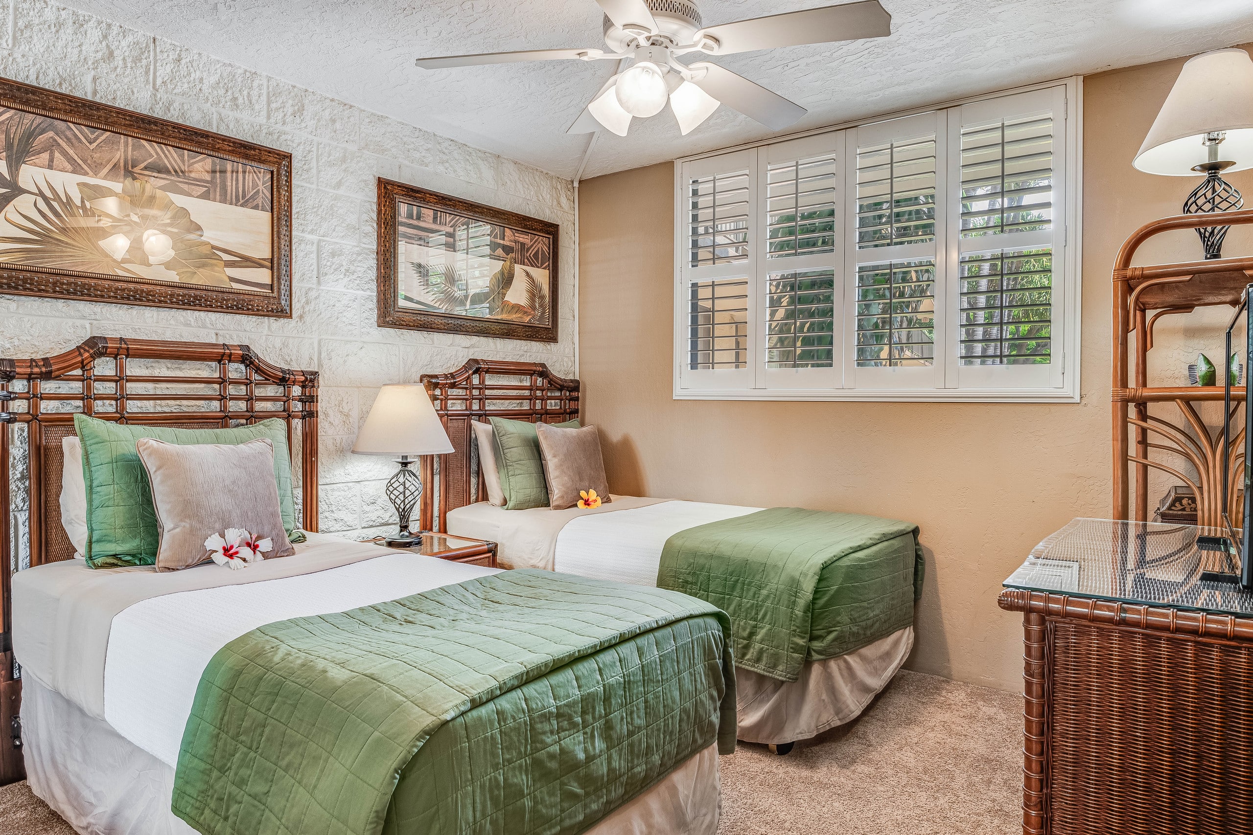 Condo in Wailuku · ★4.69 · 2 bedrooms · 3 beds · 2 shared baths - Image 29