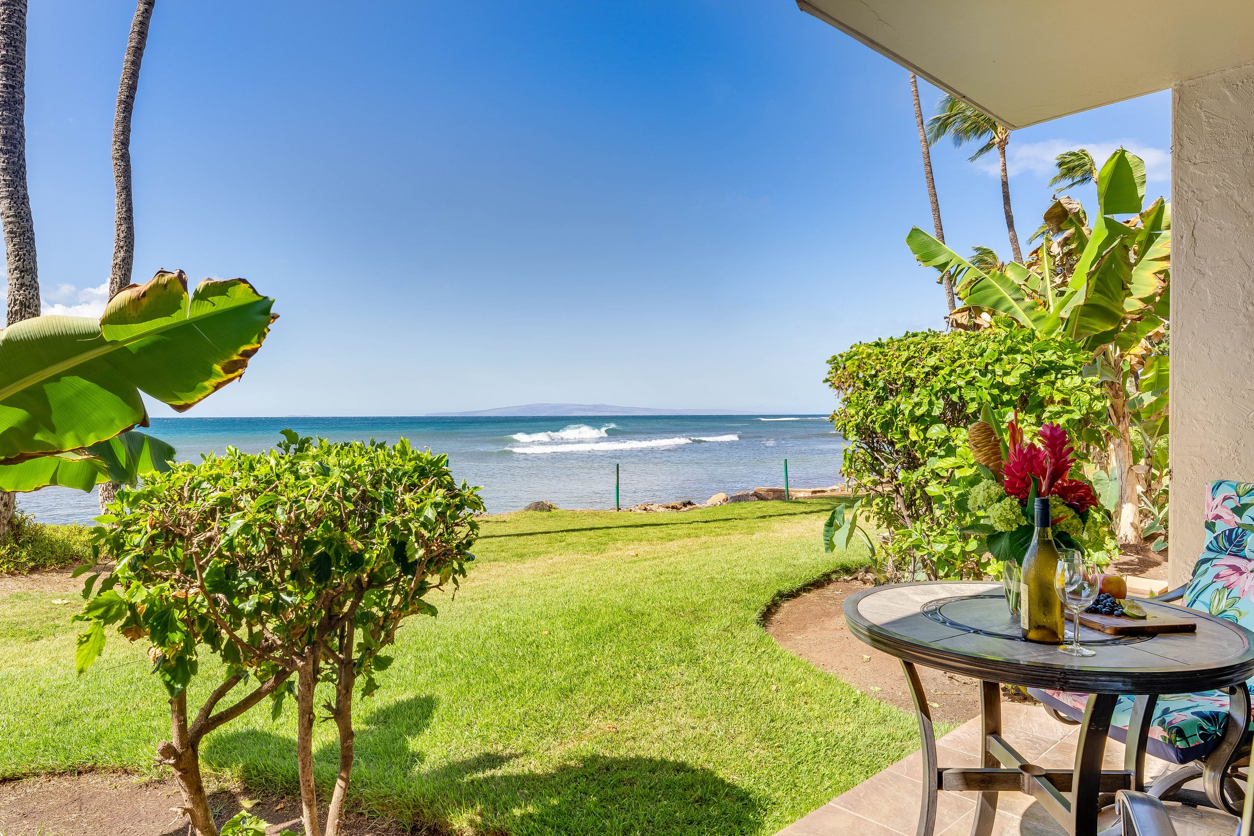 Condo in Wailuku · ★4.69 · 2 bedrooms · 3 beds · 2 shared baths - Image 2