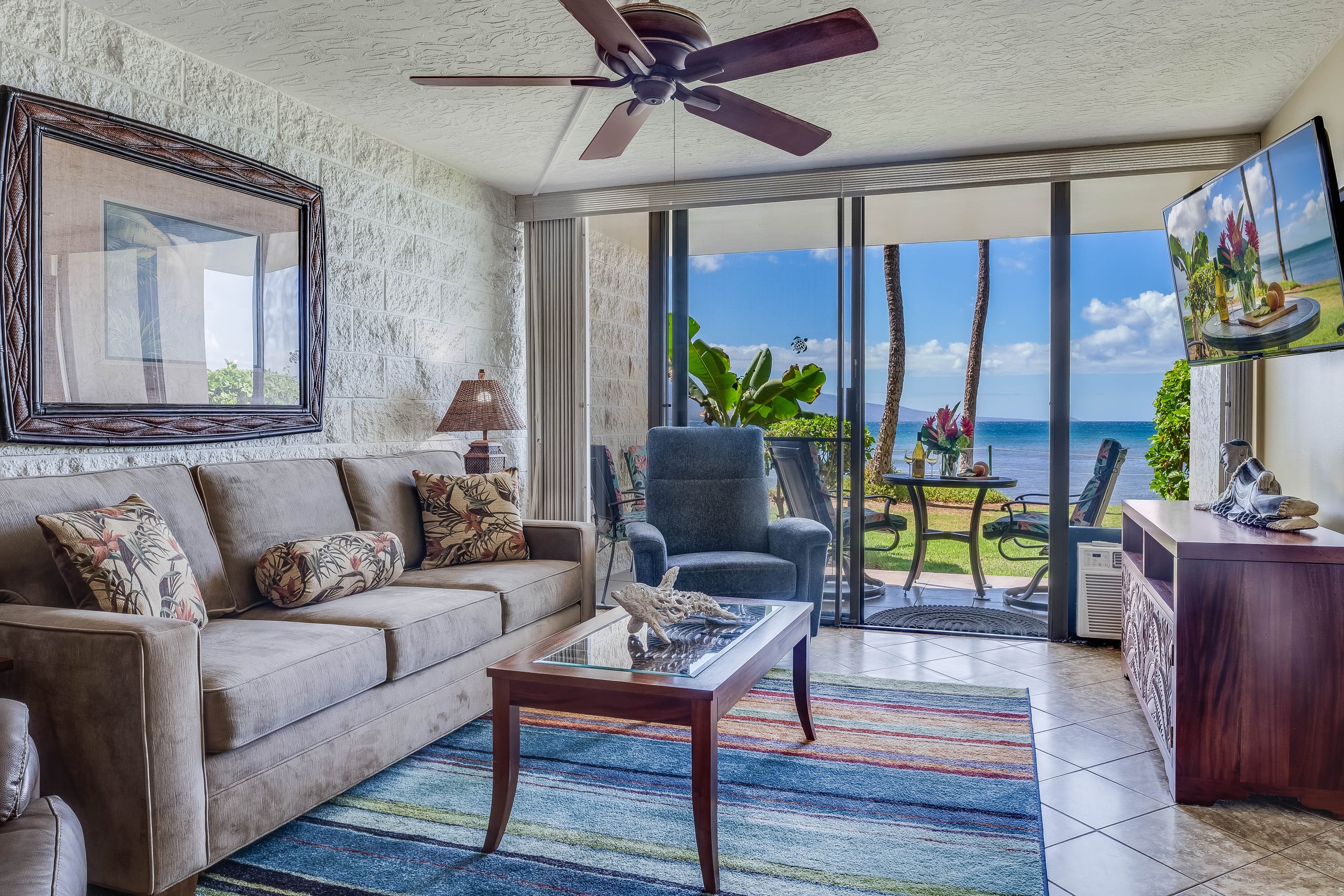 Condo in Wailuku · ★4.69 · 2 bedrooms · 3 beds · 2 shared baths - Image 3