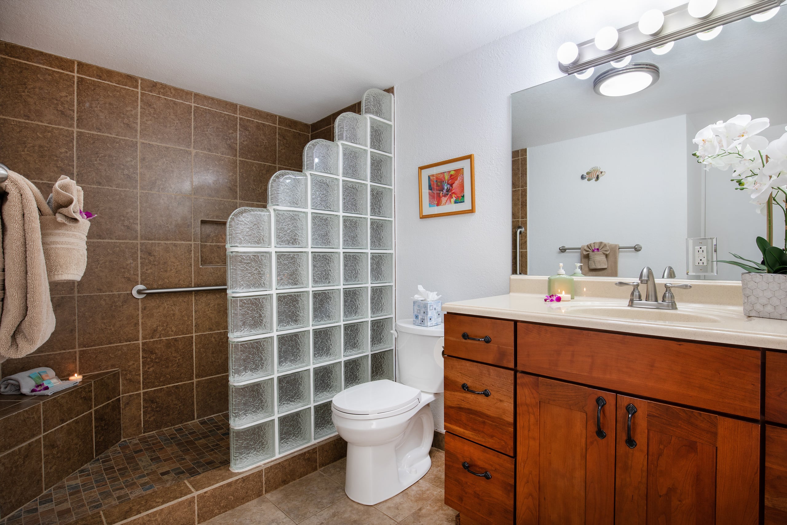 Condo in Wailuku · ★4.84 · 2 bedrooms · 4 beds · 2 baths - Image 17