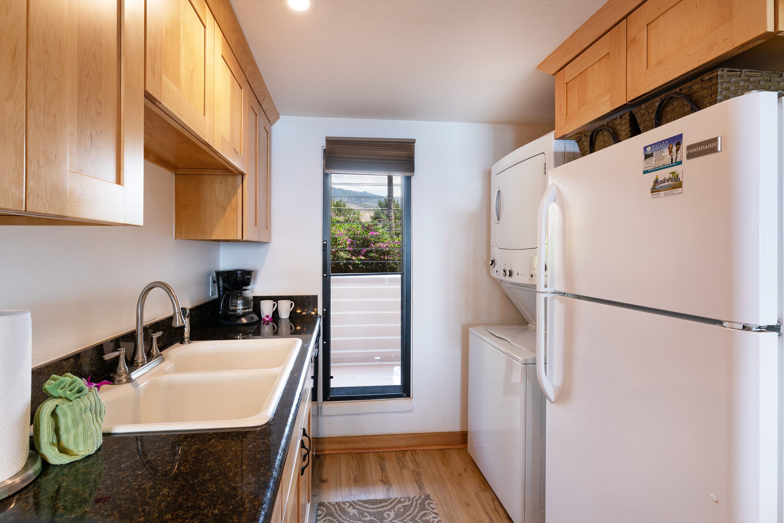 Condo in Wailuku · ★4.84 · 2 bedrooms · 4 beds · 2 baths - Image 11