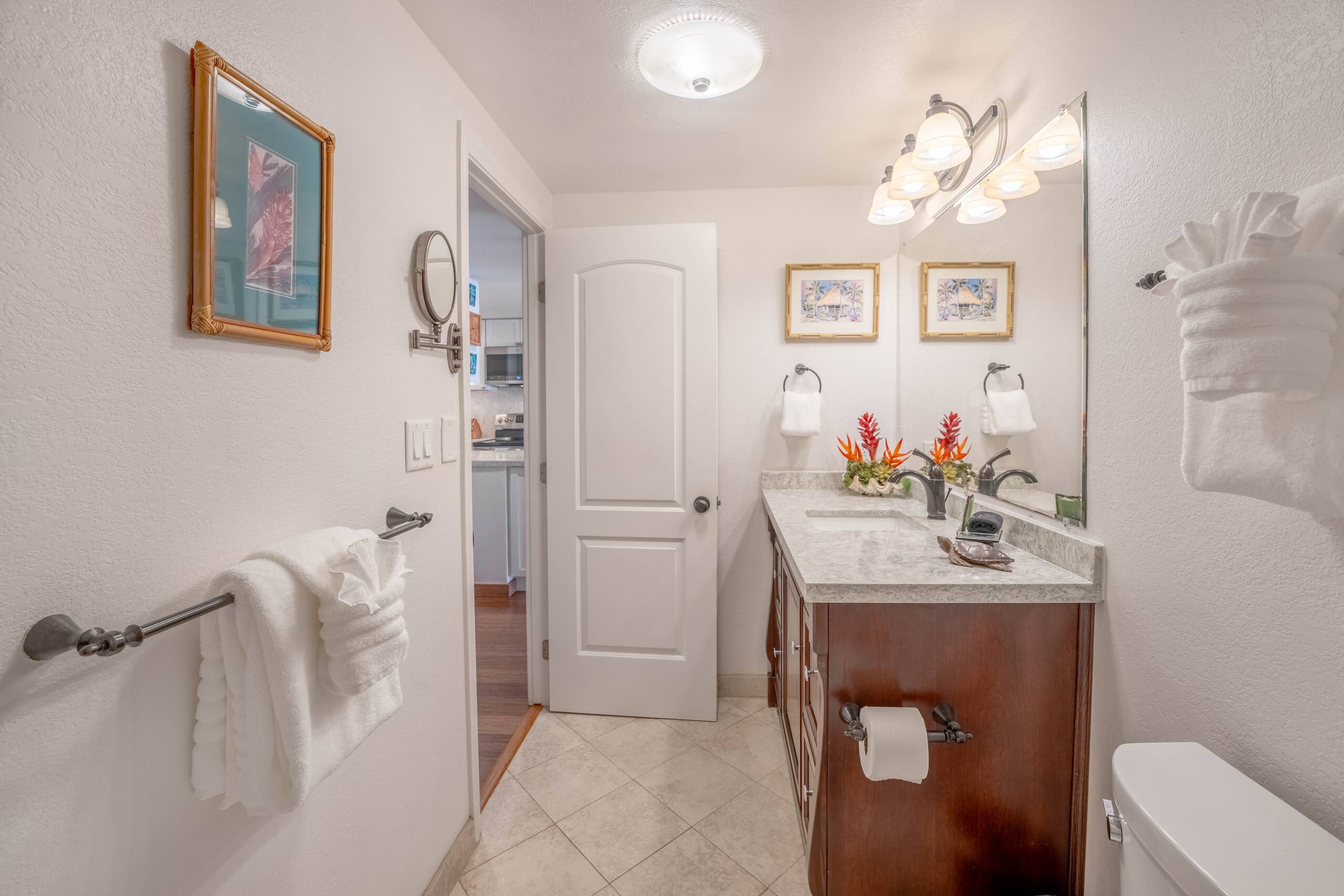 Condo in Wailuku · ★4.74 · 2 bedrooms · 4 beds · 2 baths - Image 39