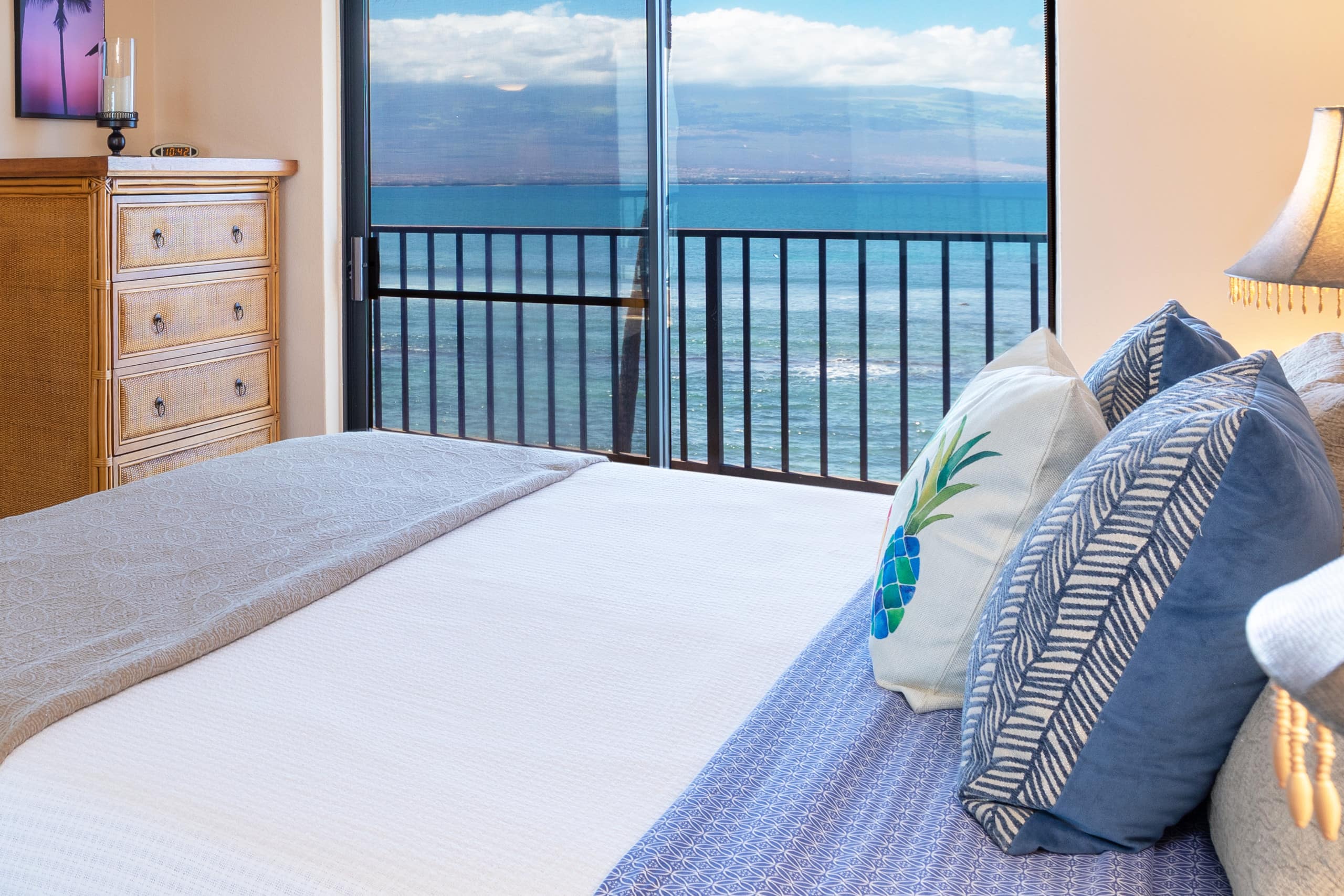 Condo in Wailuku · ★4.97 · 2 bedrooms · 2 beds · 2 baths - Image 20