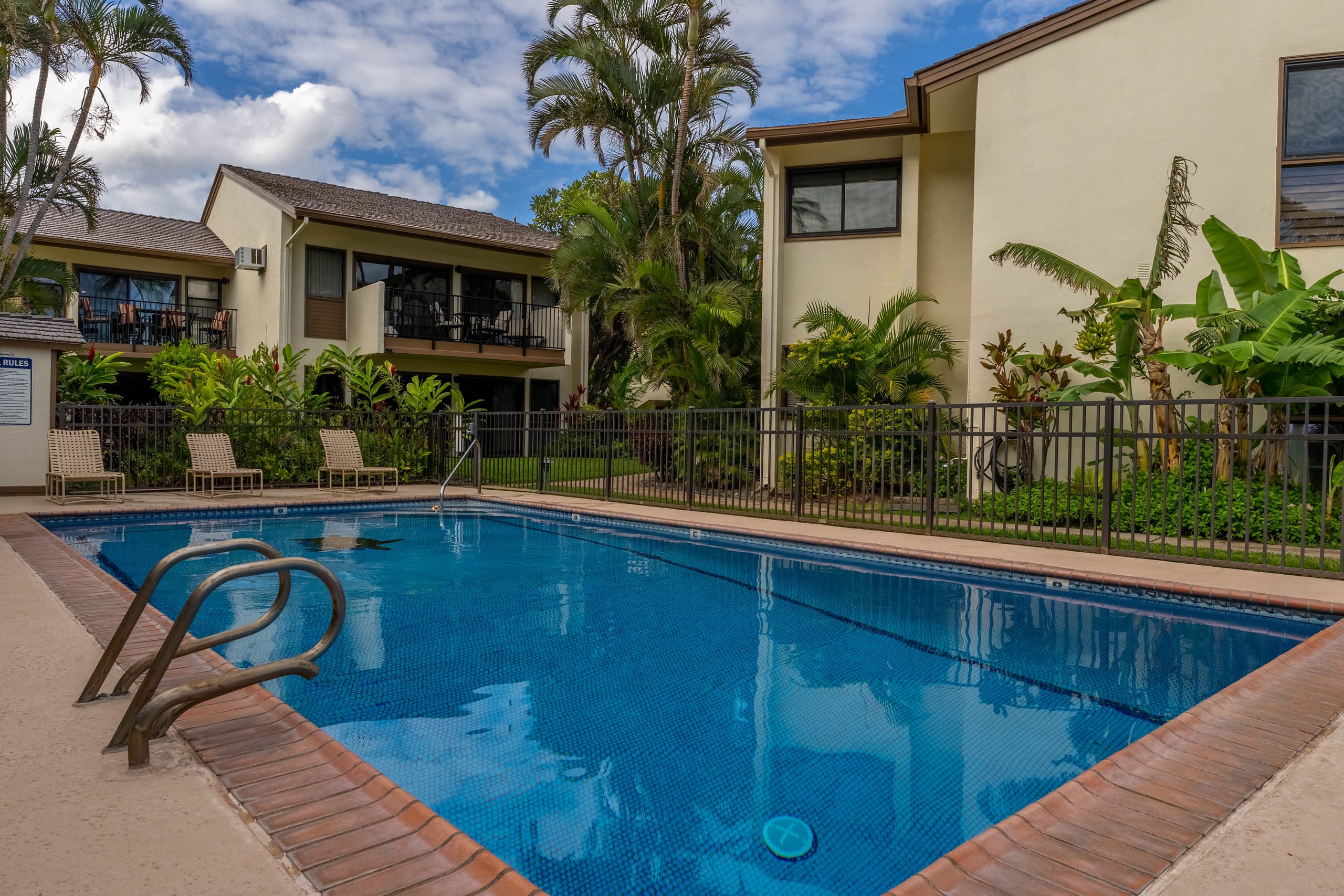 Condo in Wailuku · ★4.75 · 2 bedrooms · 2 beds · 2 shared baths - Image 30