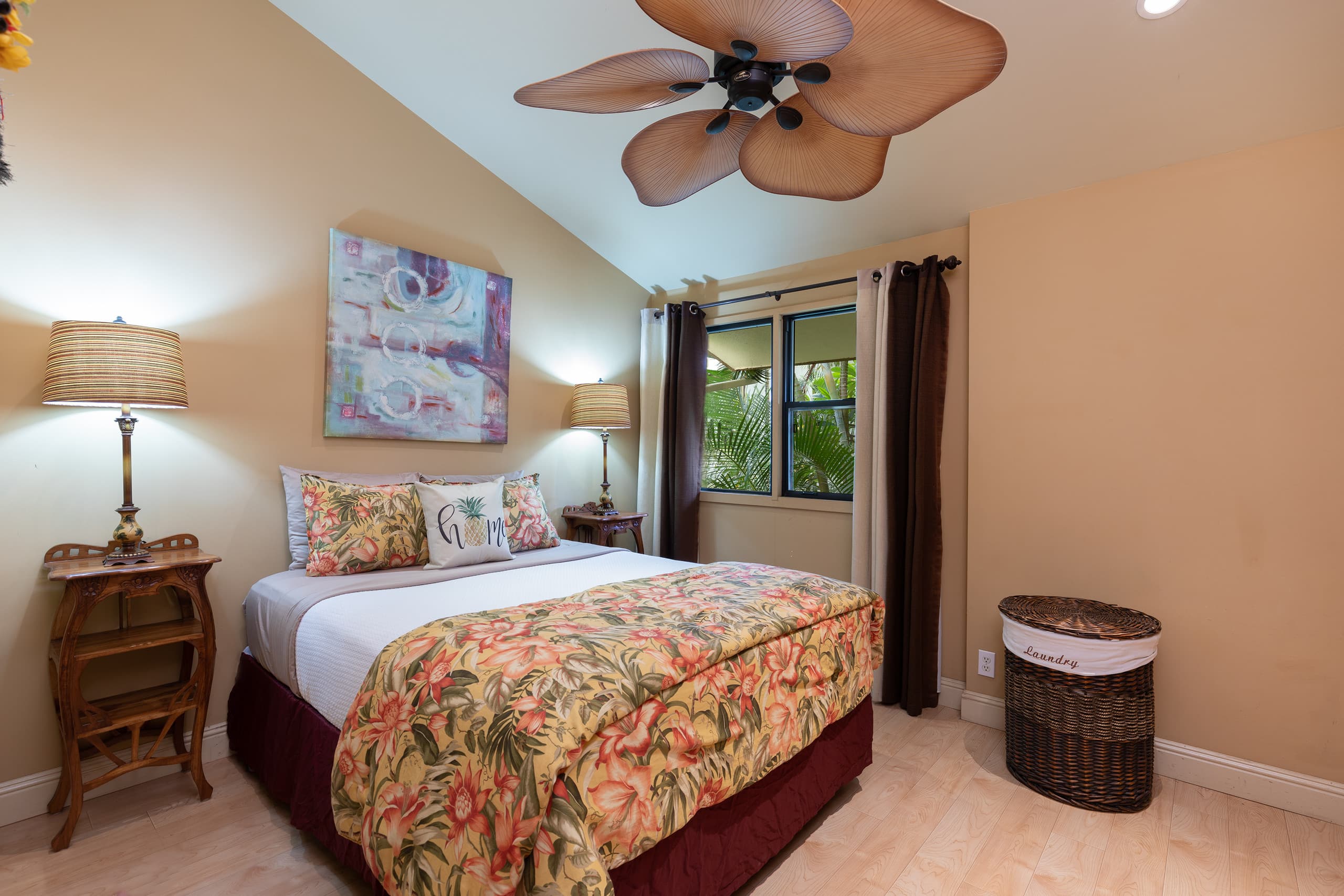 Condo in Wailuku · ★4.75 · 2 bedrooms · 2 beds · 2 shared baths - Image 23