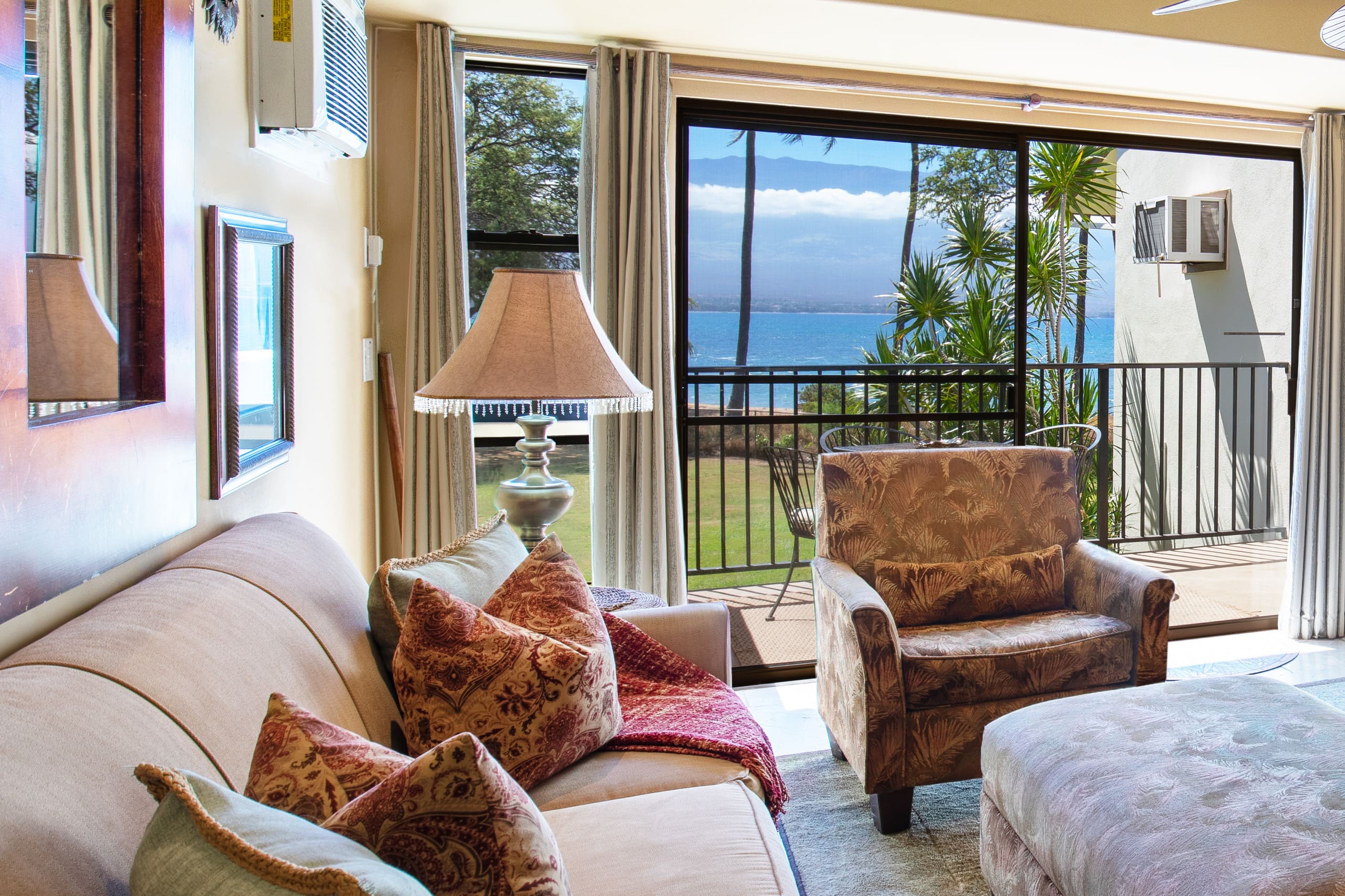 Condo in Wailuku · ★4.75 · 2 bedrooms · 2 beds · 2 shared baths - Image 4