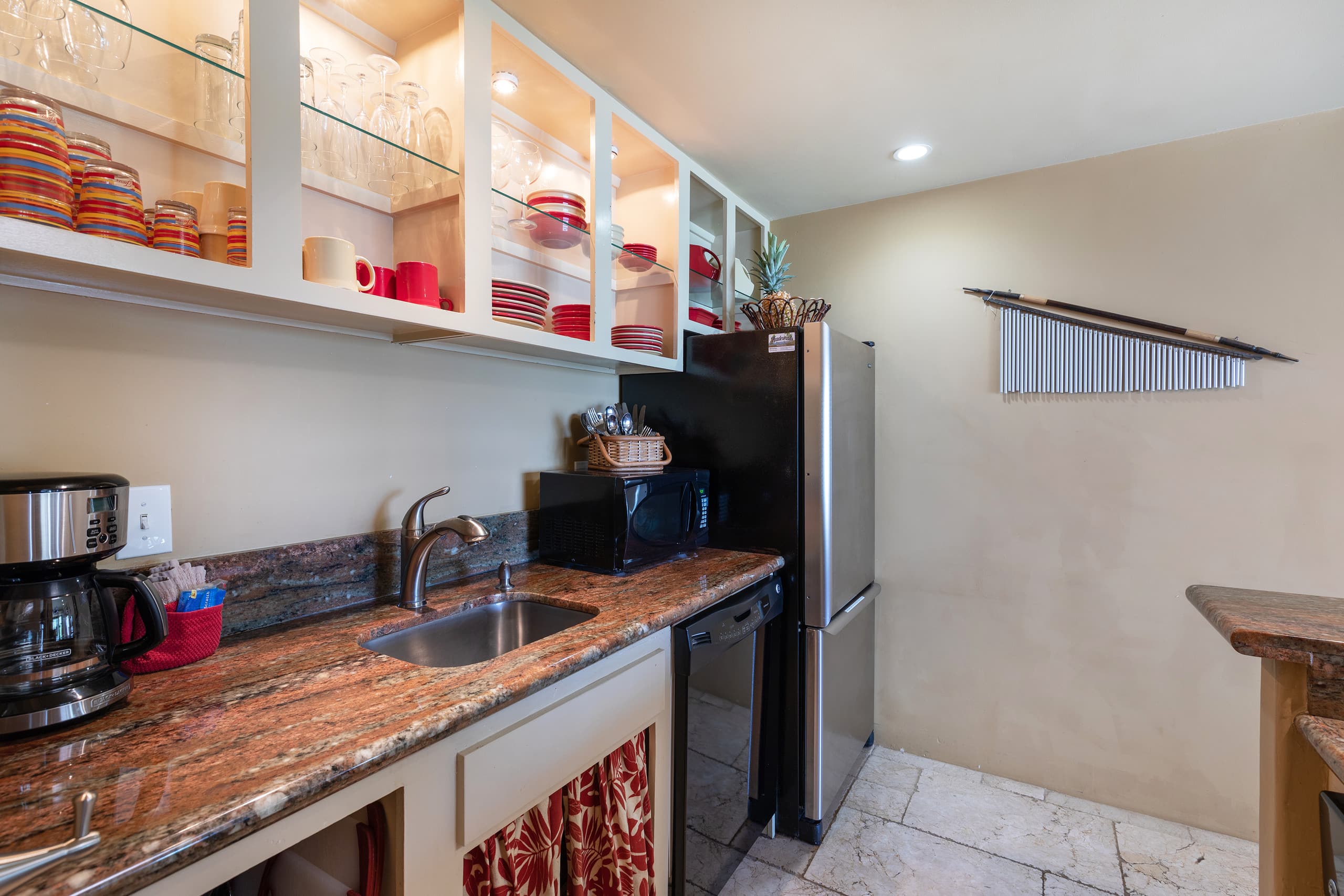 Condo in Wailuku · ★4.75 · 2 bedrooms · 2 beds · 2 shared baths - Image 13