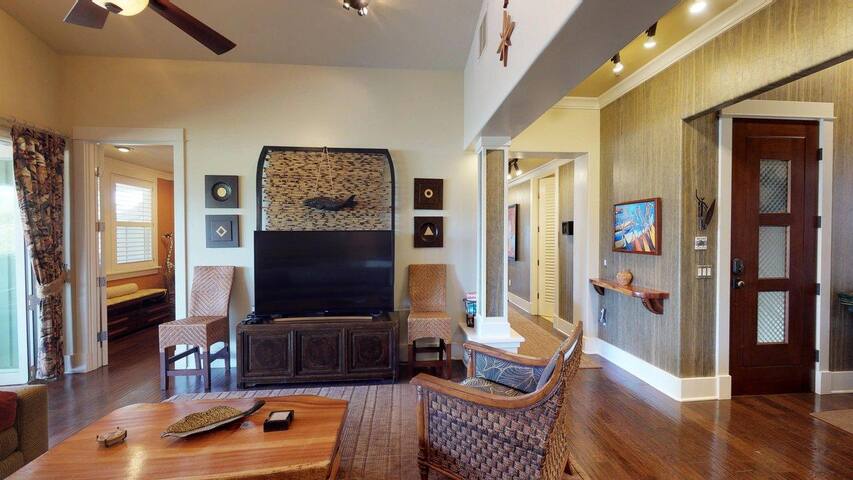 Exclusive Ocean View Penthouse l Grand Lanai, A/C gallery image 2