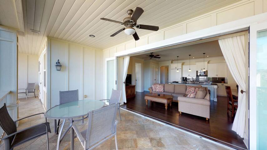 Spacious Villa -3 Min Walk to Beach, Private Lanai gallery image 4