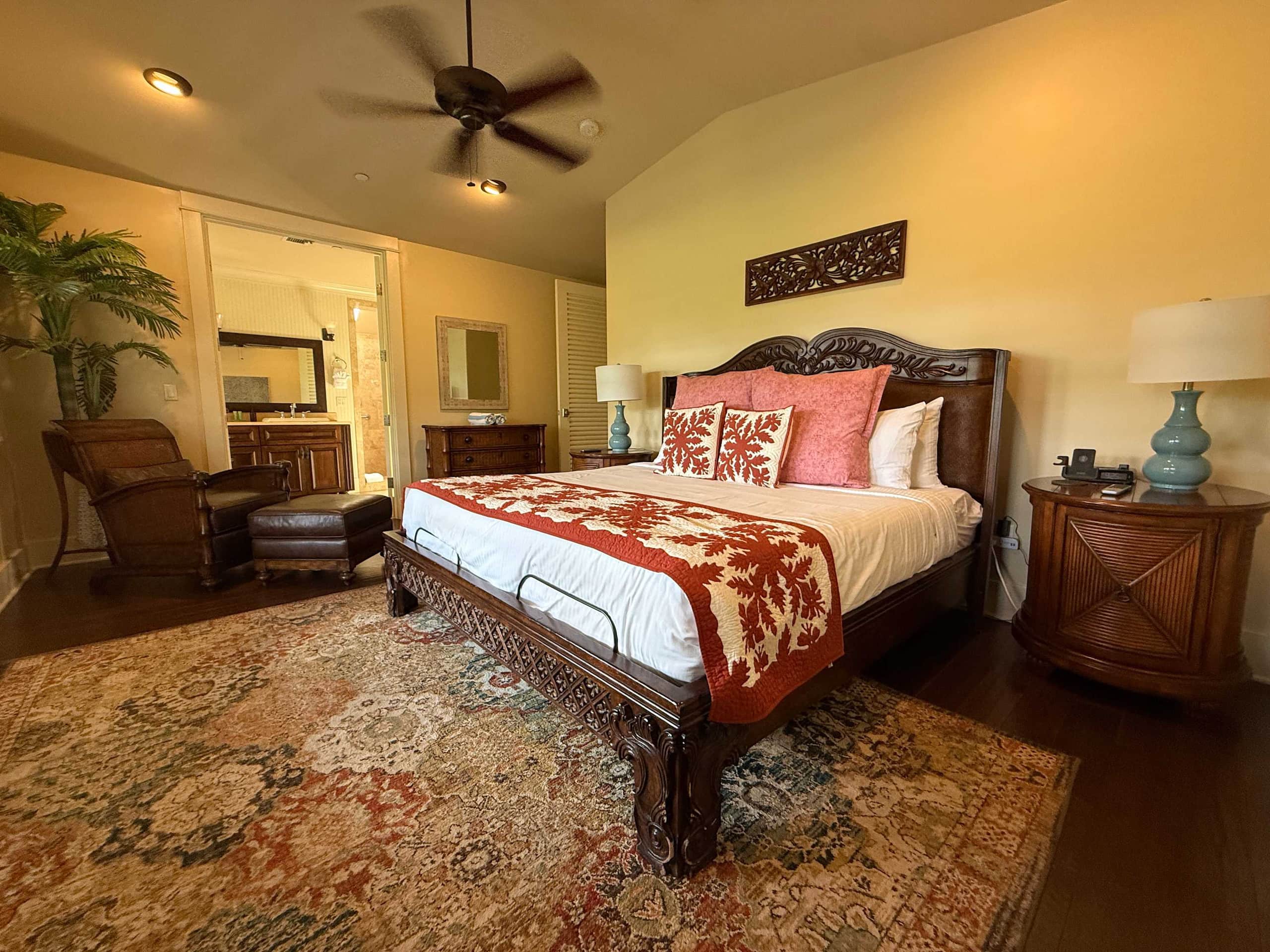 4BR I Elegant Poolside Penthouse l Private - Photo 19