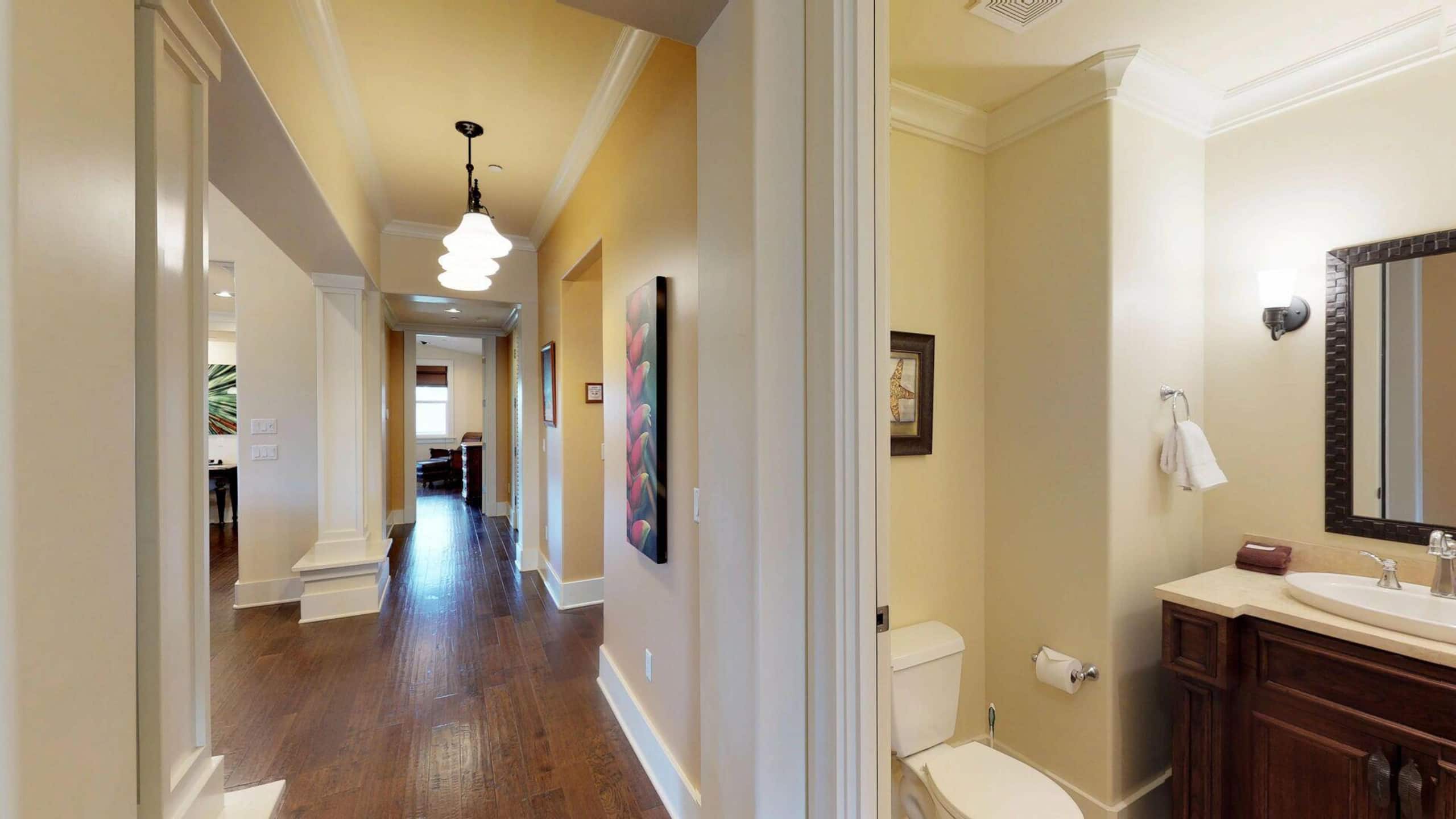 4BR I Elegant Poolside Penthouse l Private - Photo 14