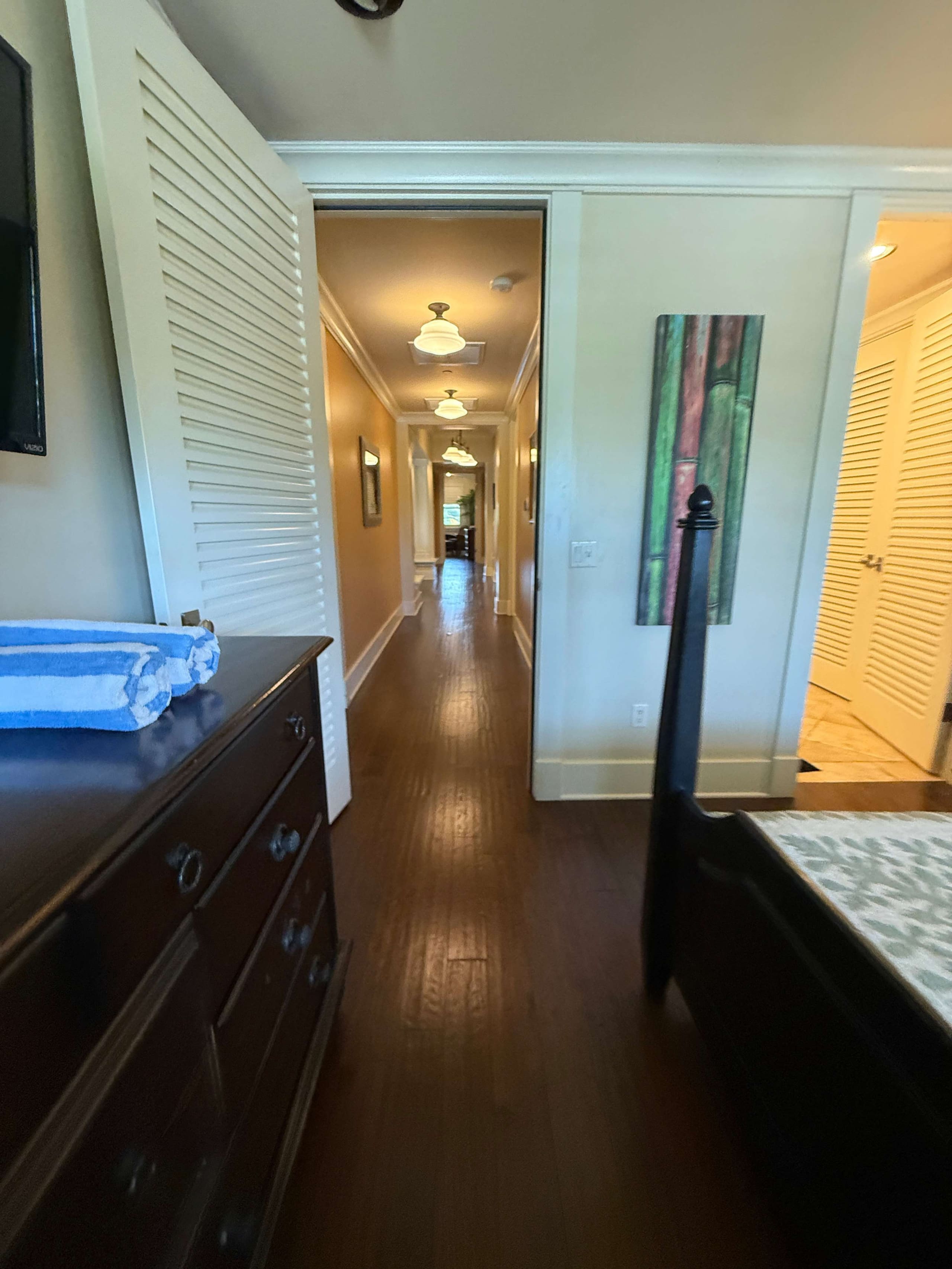 4BR I Elegant Poolside Penthouse l Private - Photo 22