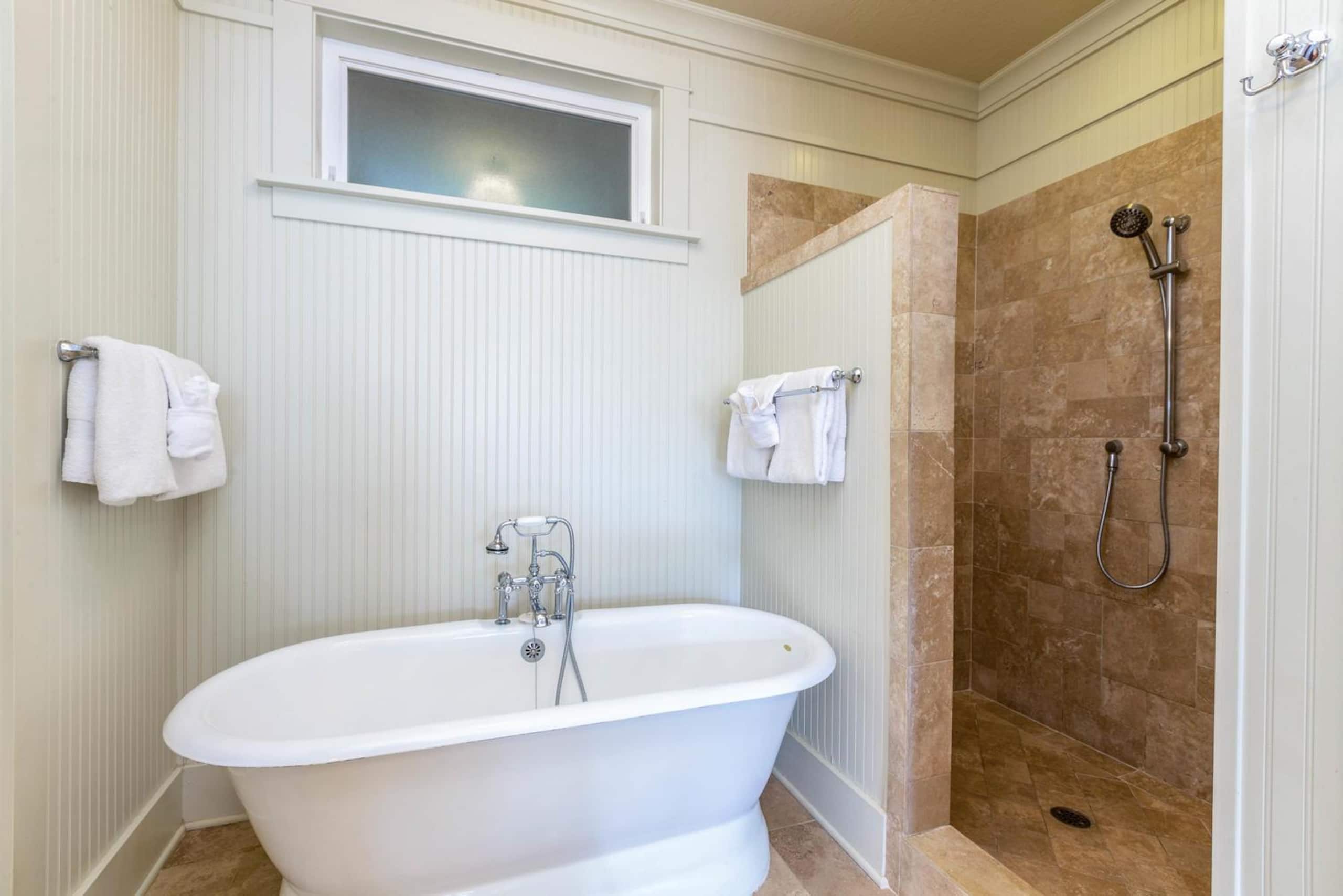 Villa in Koloa · ★4.91 · 3 bedrooms · 4 beds · 3 baths - Photo 9