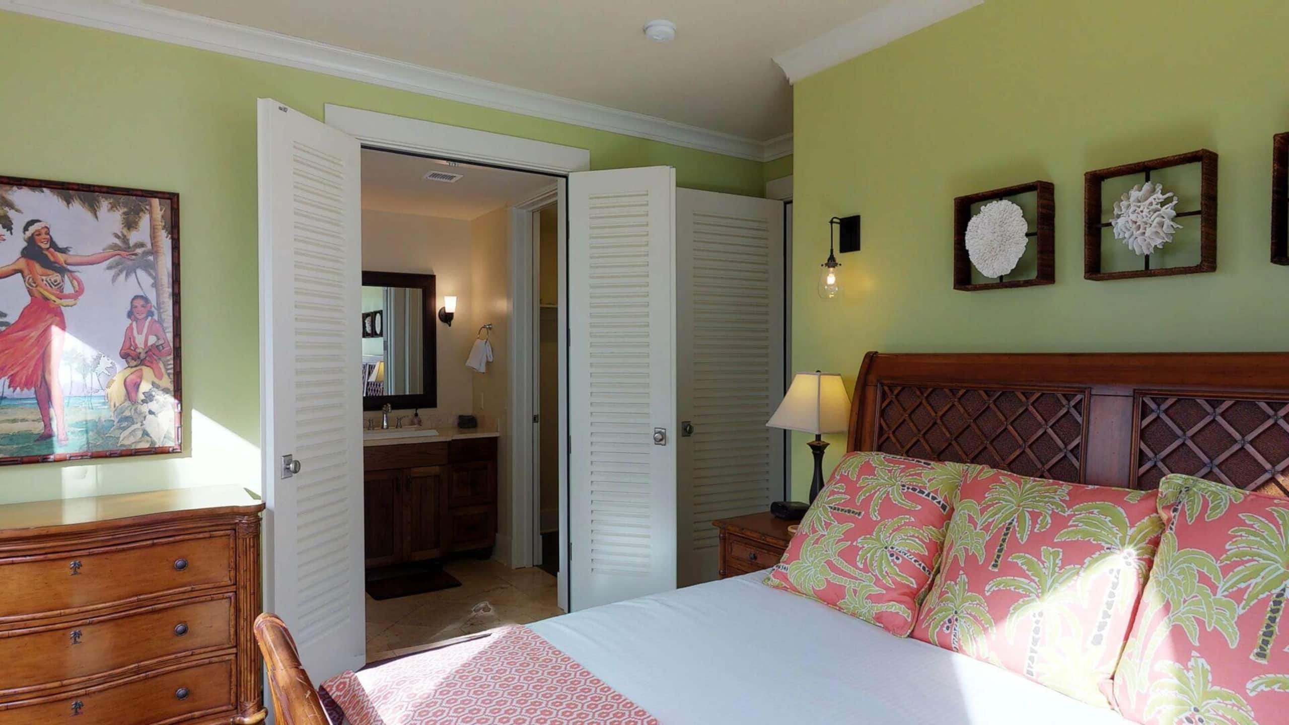 3BR I Luxury Poolside Villa, Stunning Ocean View - Photo 23