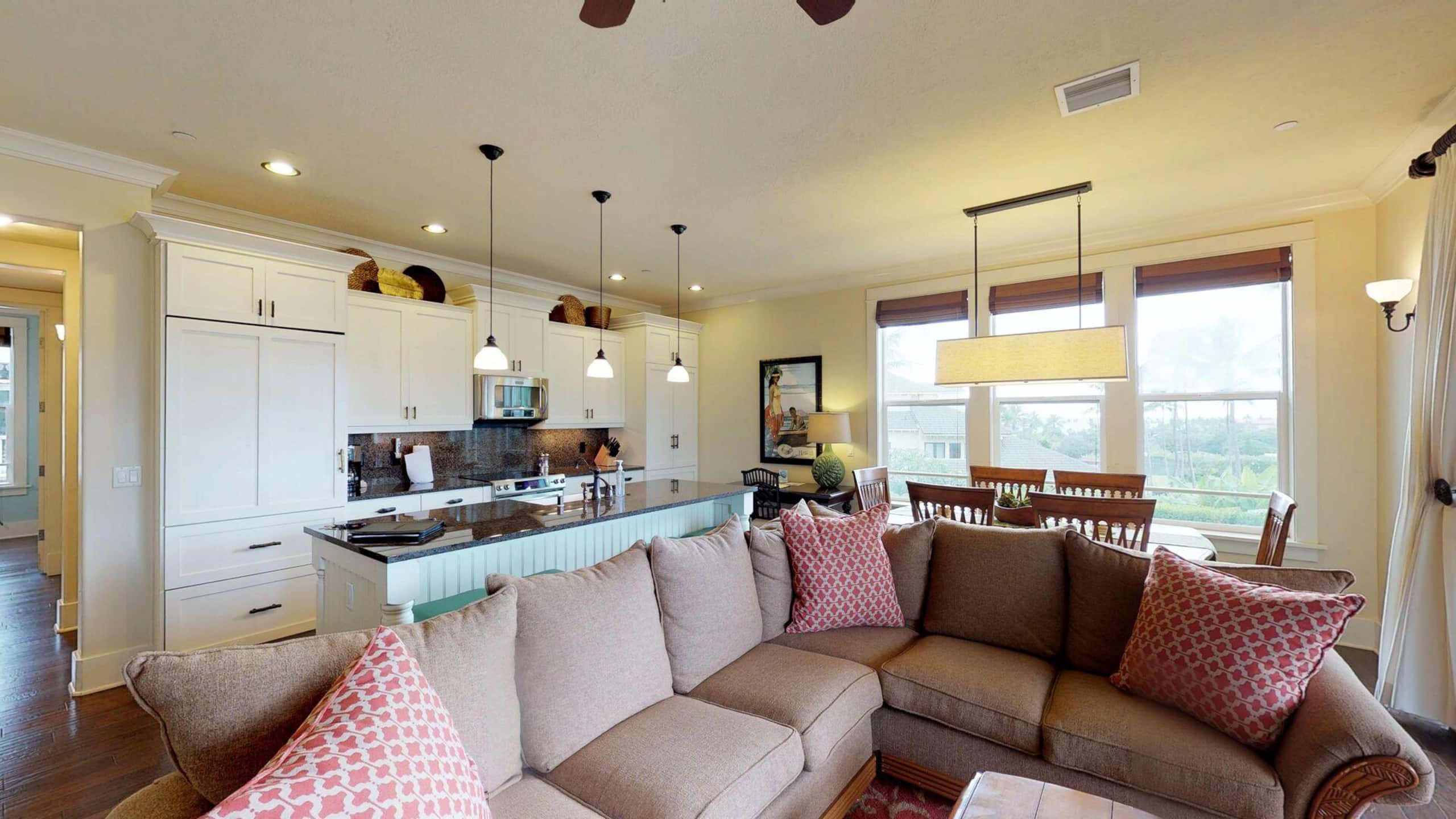 3BR I Luxury Poolside Villa, Stunning Ocean View - Photo 3