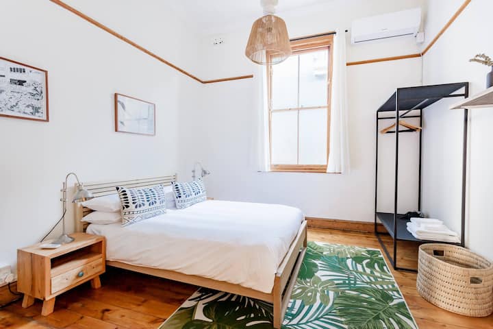 Prirodzené svetlo a priestranná spálňa