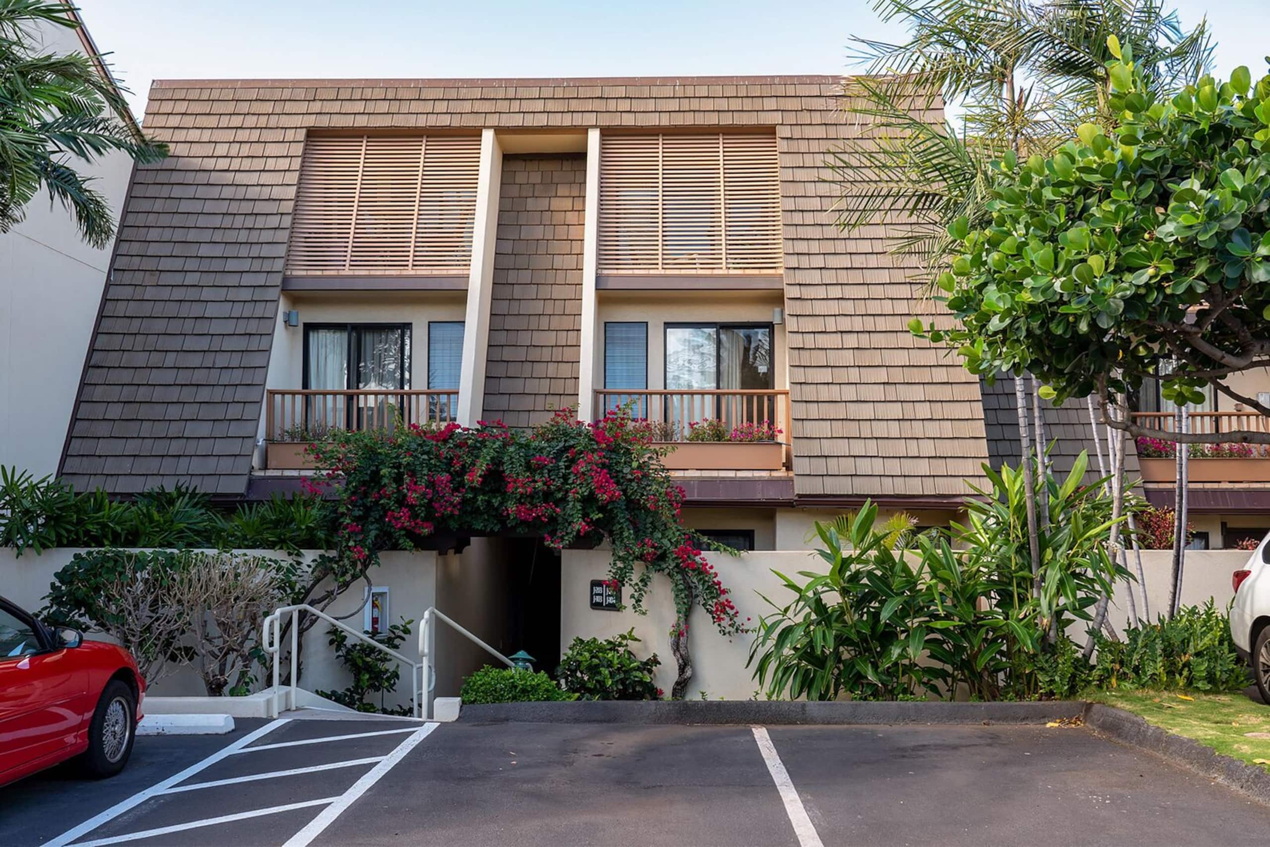 Condo in Kihei · ★4.71 · 1 bedroom · 2 beds · 2 private baths - Image 34