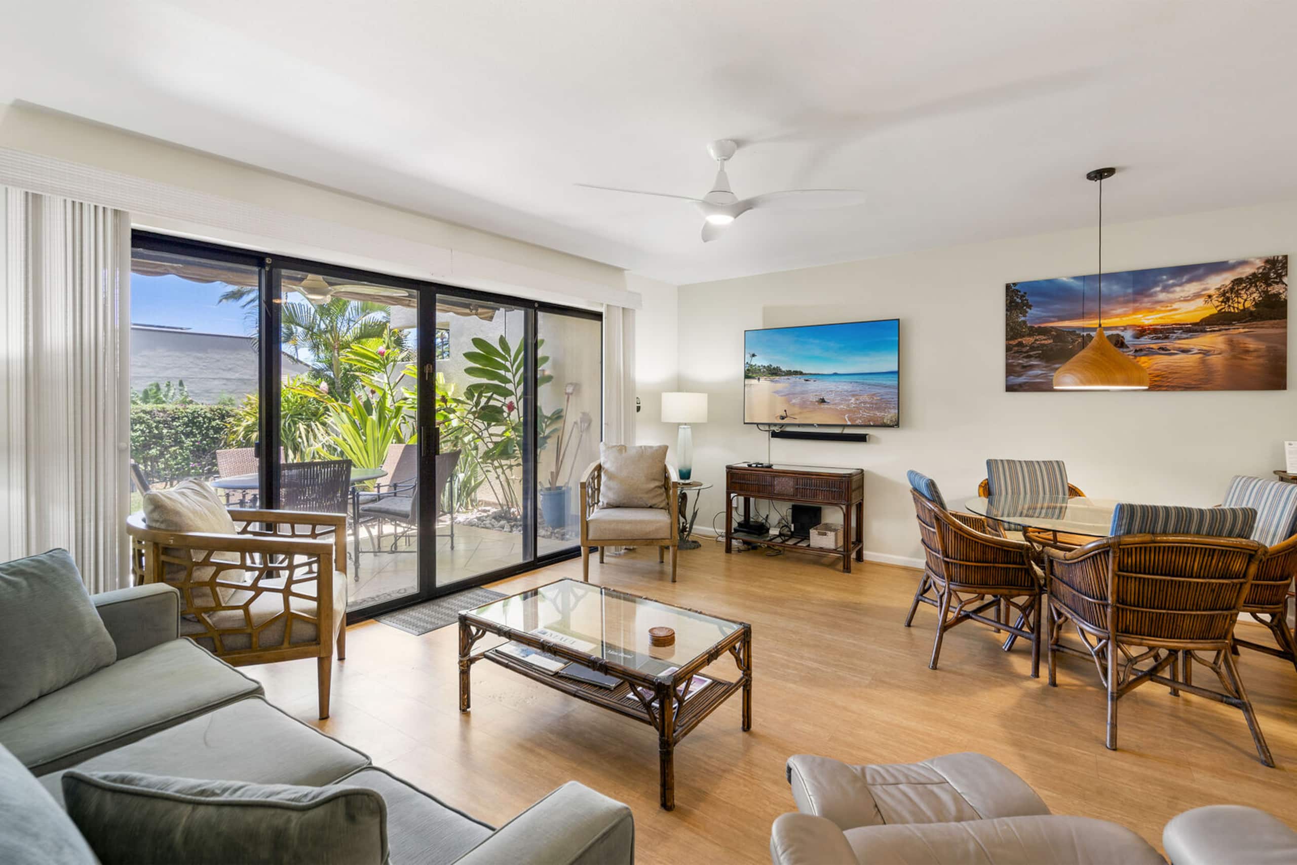 Condo in Kihei · ★4.71 · 1 bedroom · 2 beds · 2 private baths - Image 12