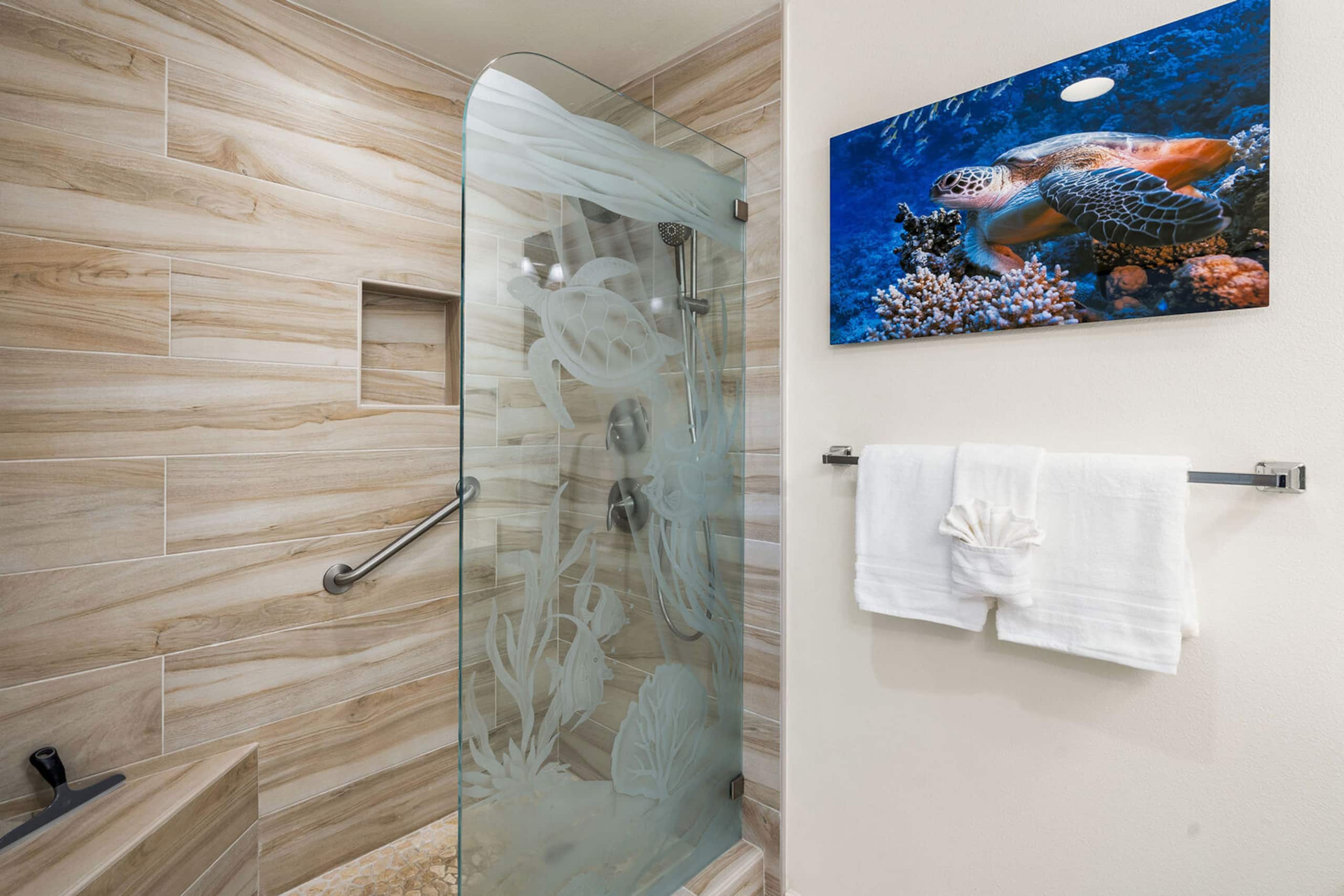 Condo in Kihei · ★4.71 · 1 bedroom · 2 beds · 2 private baths - Image 33