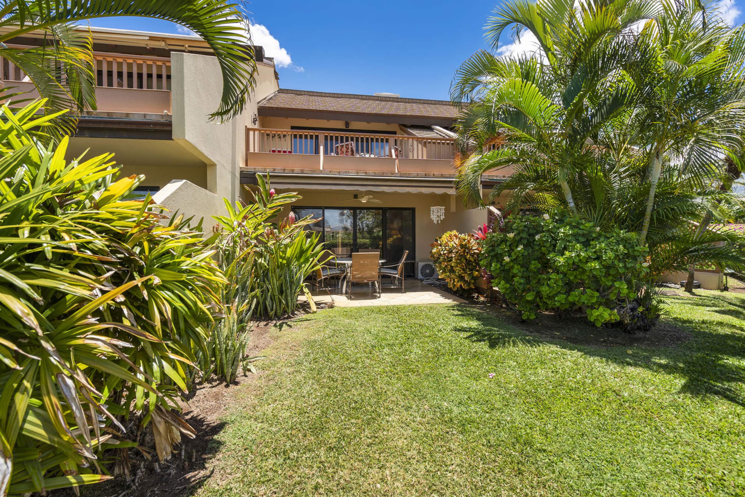 Condo in Kihei · ★4.71 · 1 bedroom · 2 beds · 2 private baths - Image 6