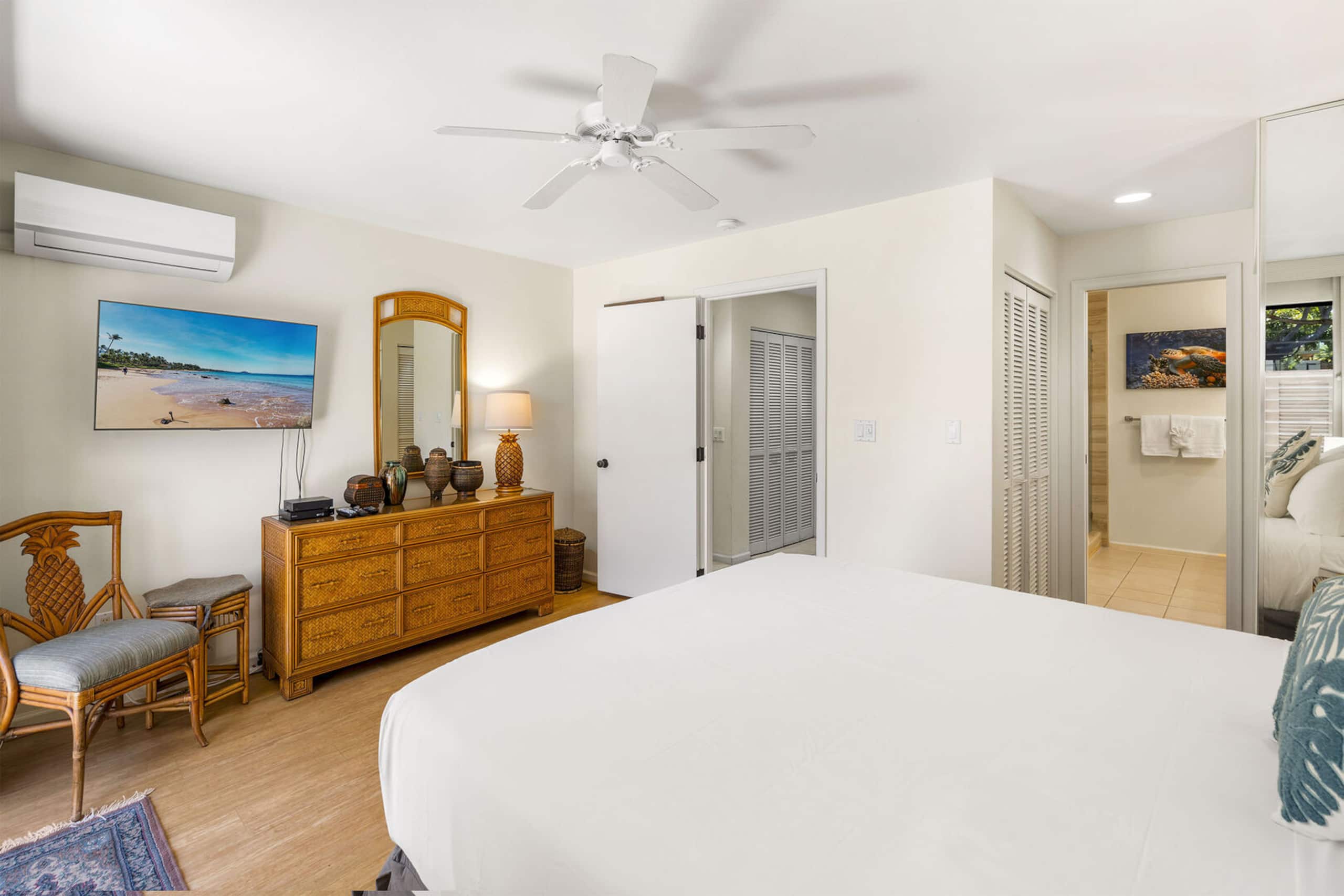 Condo in Kihei · ★4.71 · 1 bedroom · 2 beds · 2 private baths - Image 30