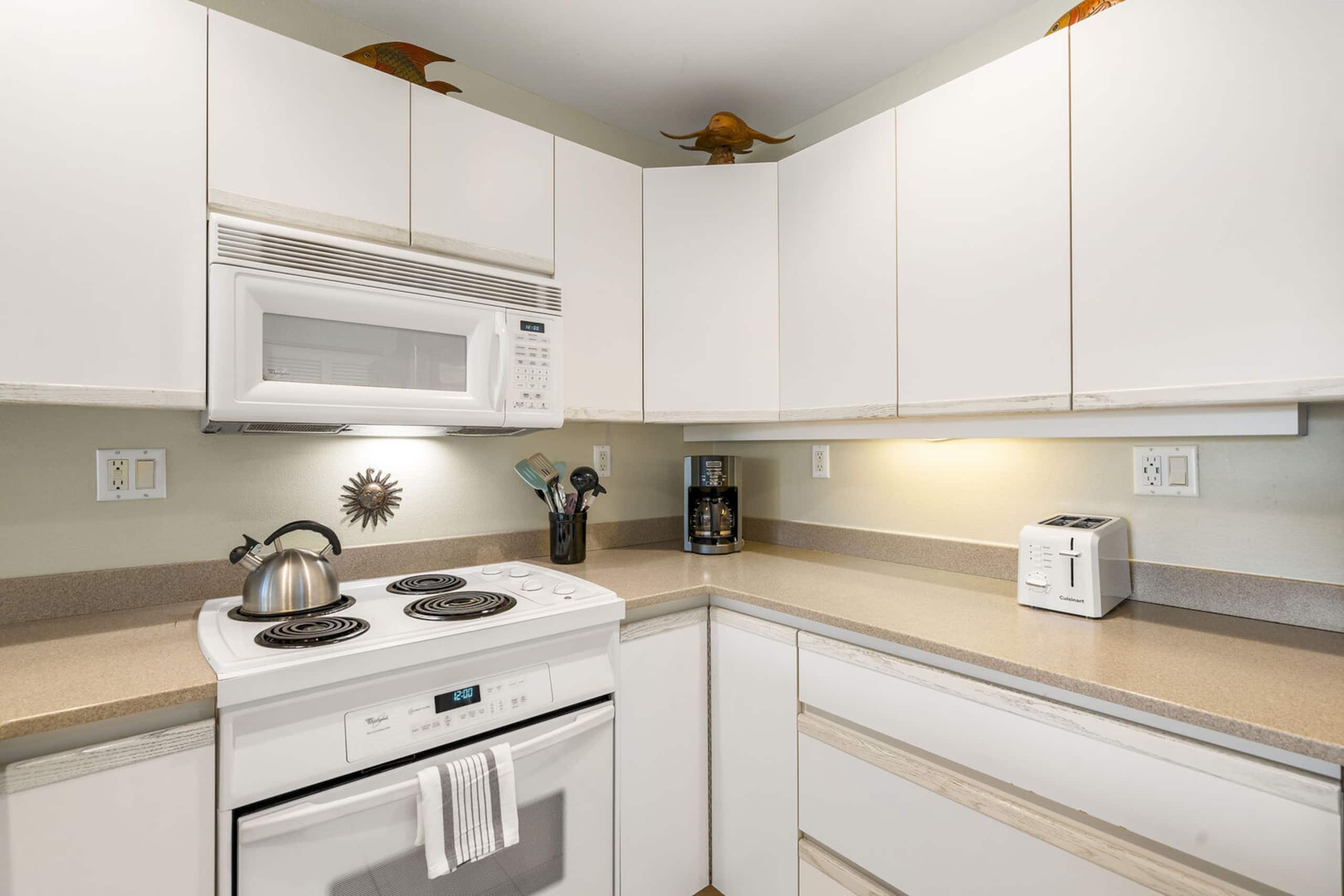 Condo in Kihei · ★4.71 · 1 bedroom · 2 beds · 2 private baths - Image 19
