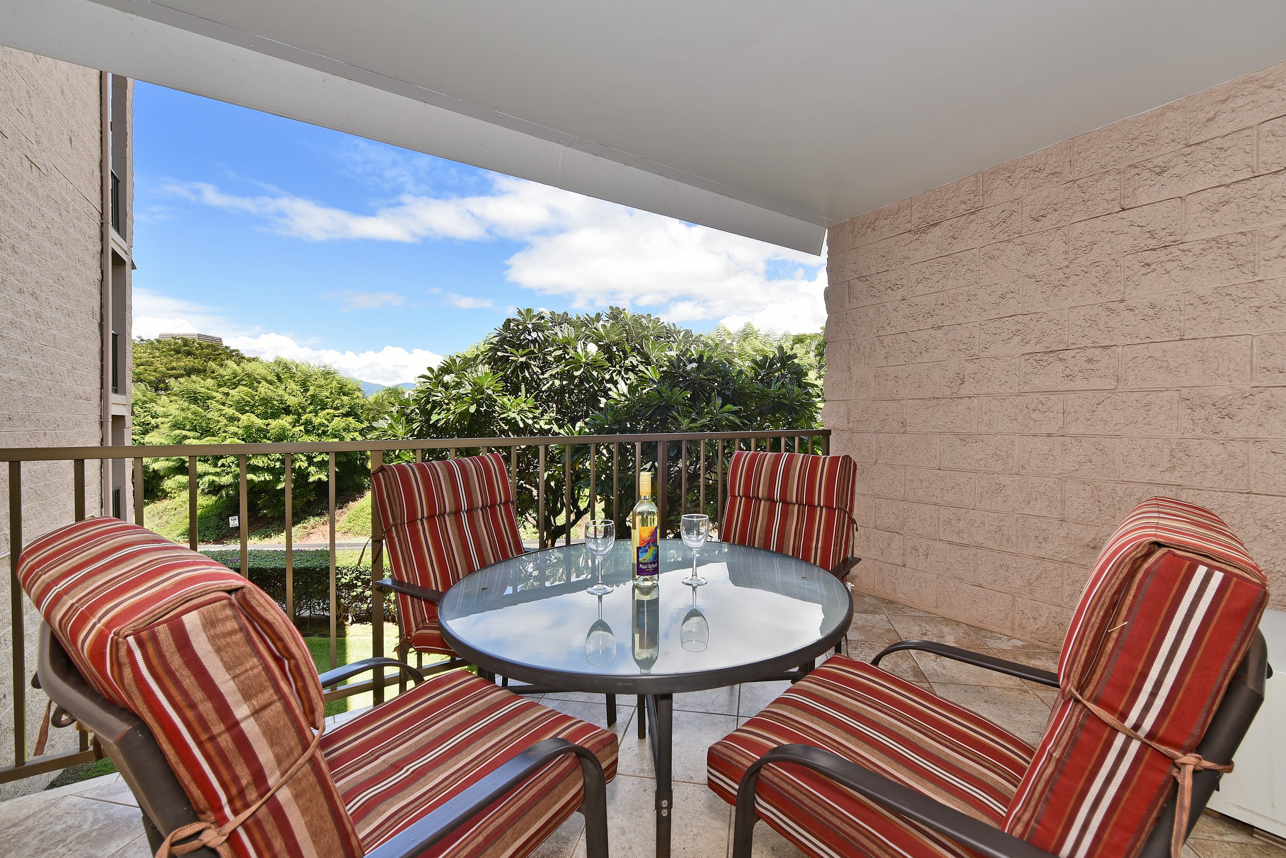 Condo in Kihei · ★4.64 · 1 bedroom · 2 beds · 1 bath - Image 20
