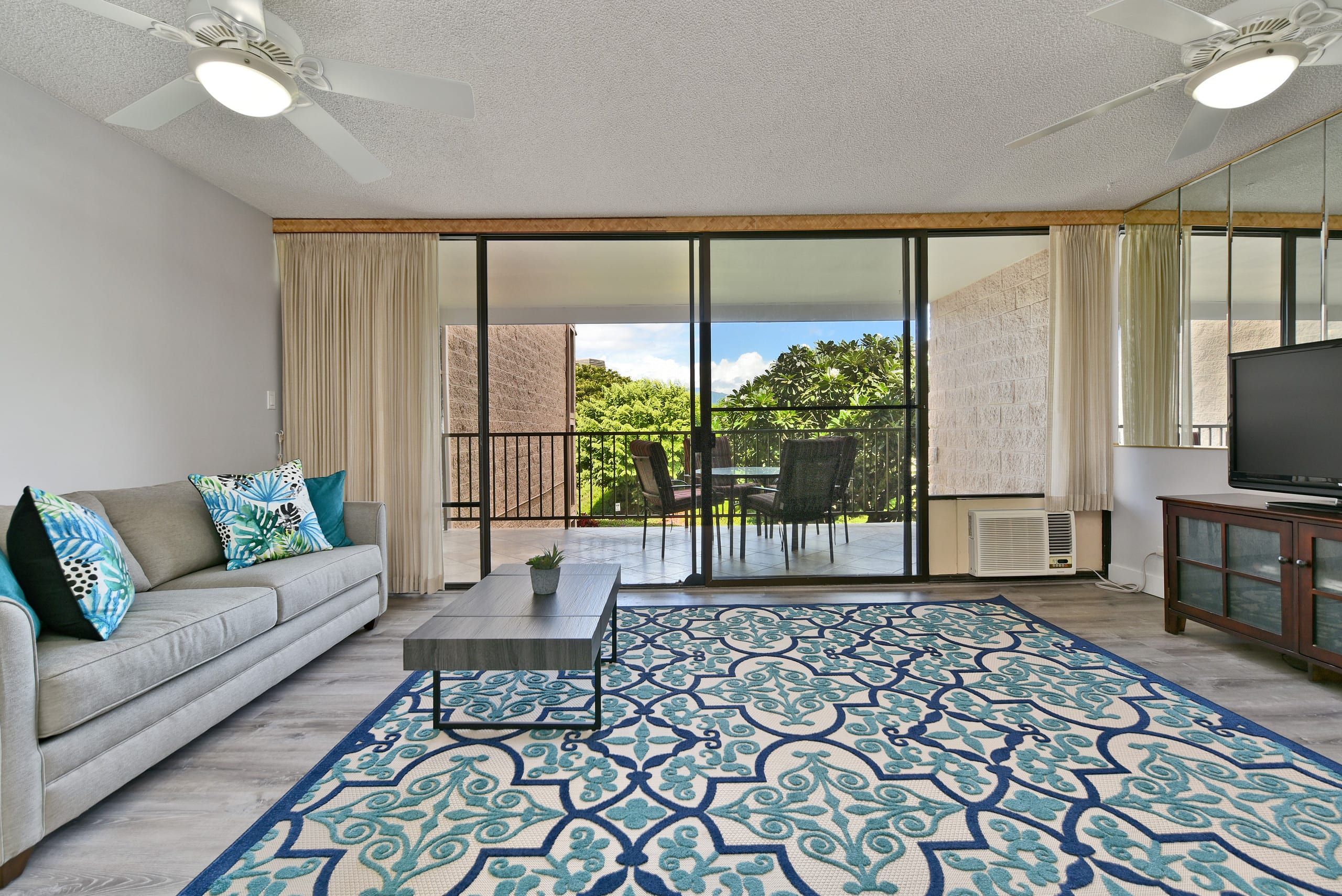 Condo in Kihei · ★4.64 · 1 bedroom · 2 beds · 1 bath - Image 1