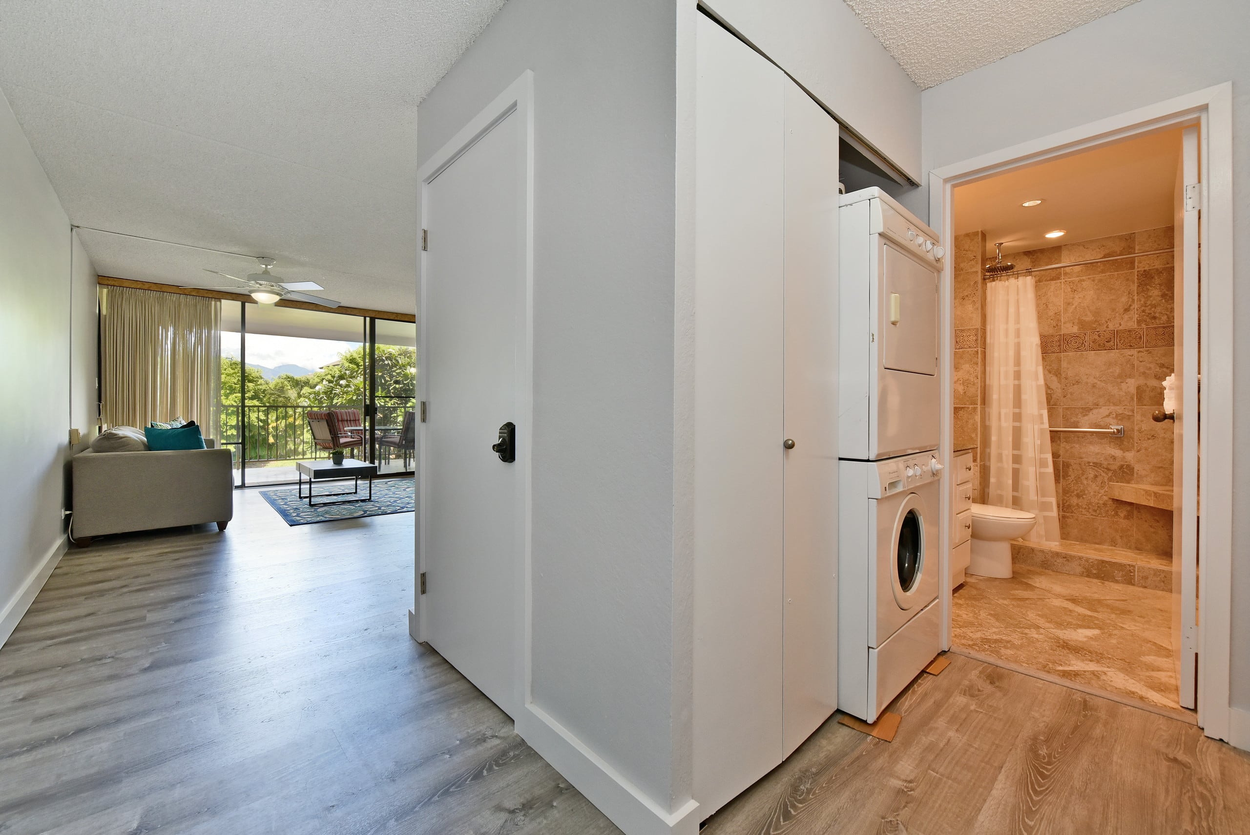 Condo in Kihei · ★4.64 · 1 bedroom · 2 beds · 1 bath - Image 23