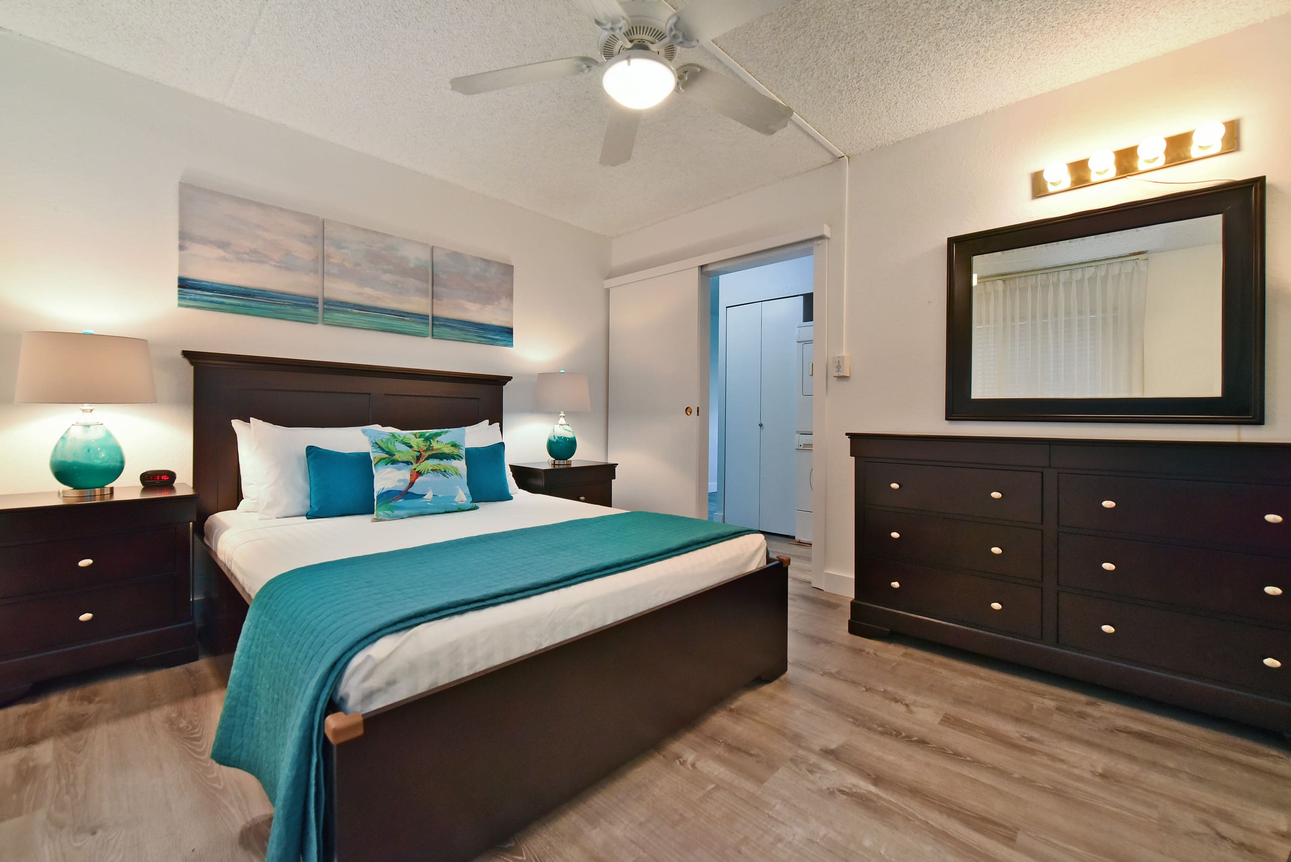 Condo in Kihei · ★4.64 · 1 bedroom · 2 beds · 1 bath - Image 11