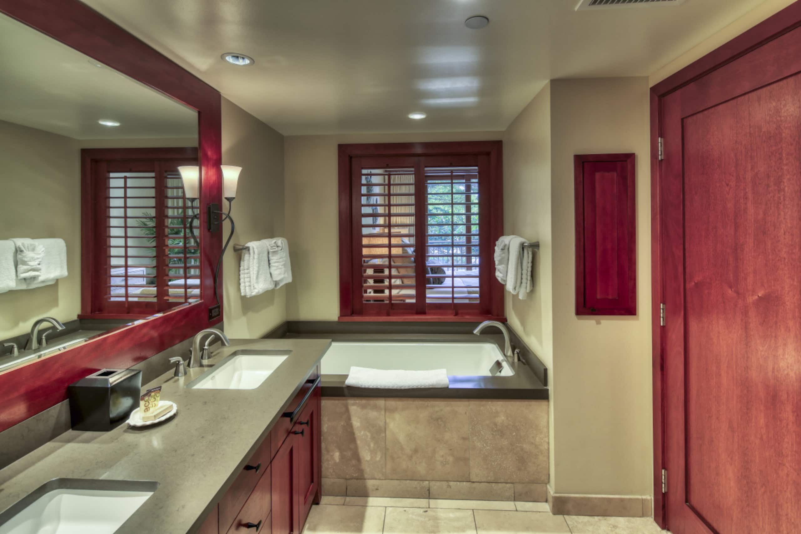 Condo in Kapolei · ★4.89 · 3 bedrooms · 4 beds · 2.5 private baths - Image 15