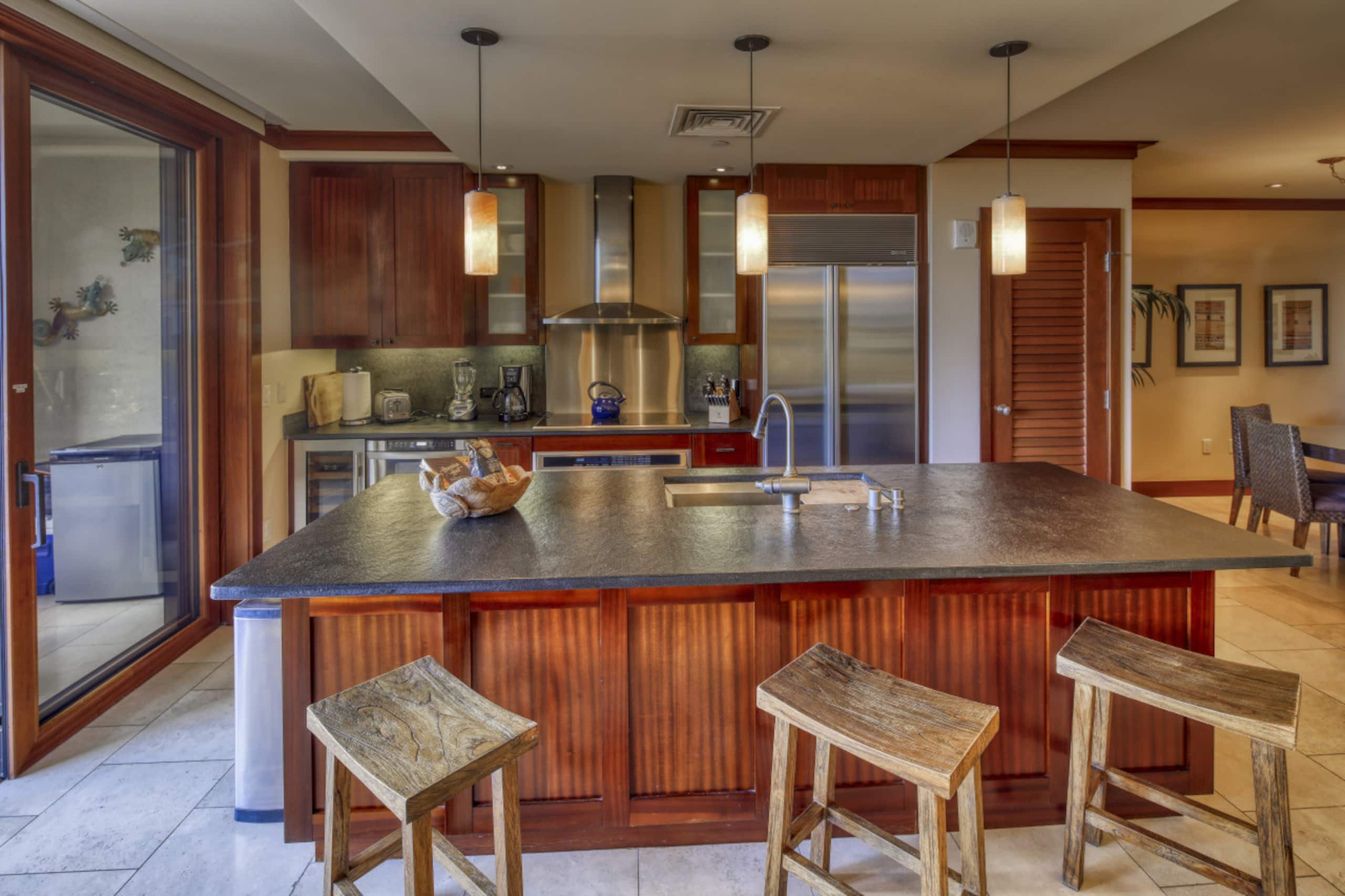 Condo in Kapolei · ★4.89 · 3 bedrooms · 4 beds · 2.5 private baths - Image 7