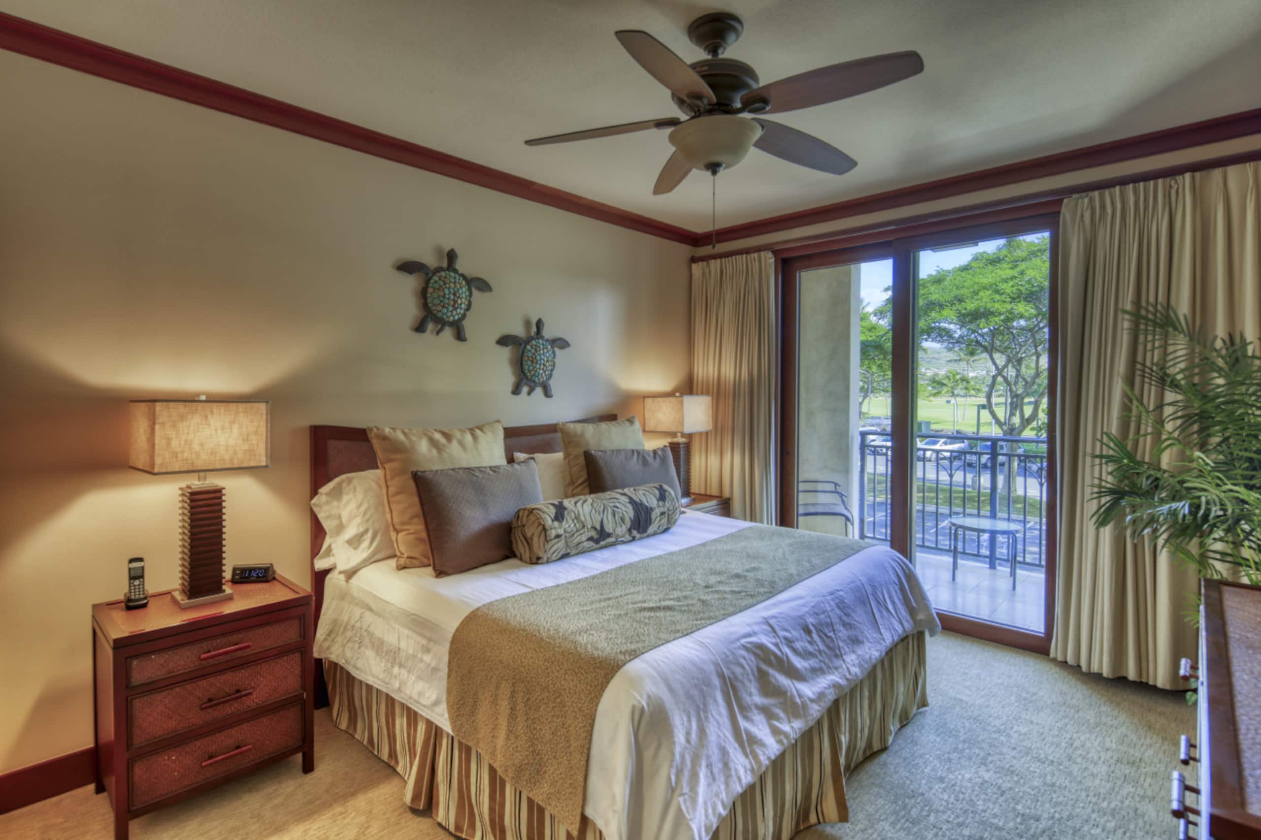 Condo in Kapolei · ★4.89 · 3 bedrooms · 4 beds · 2.5 private baths - Image 11