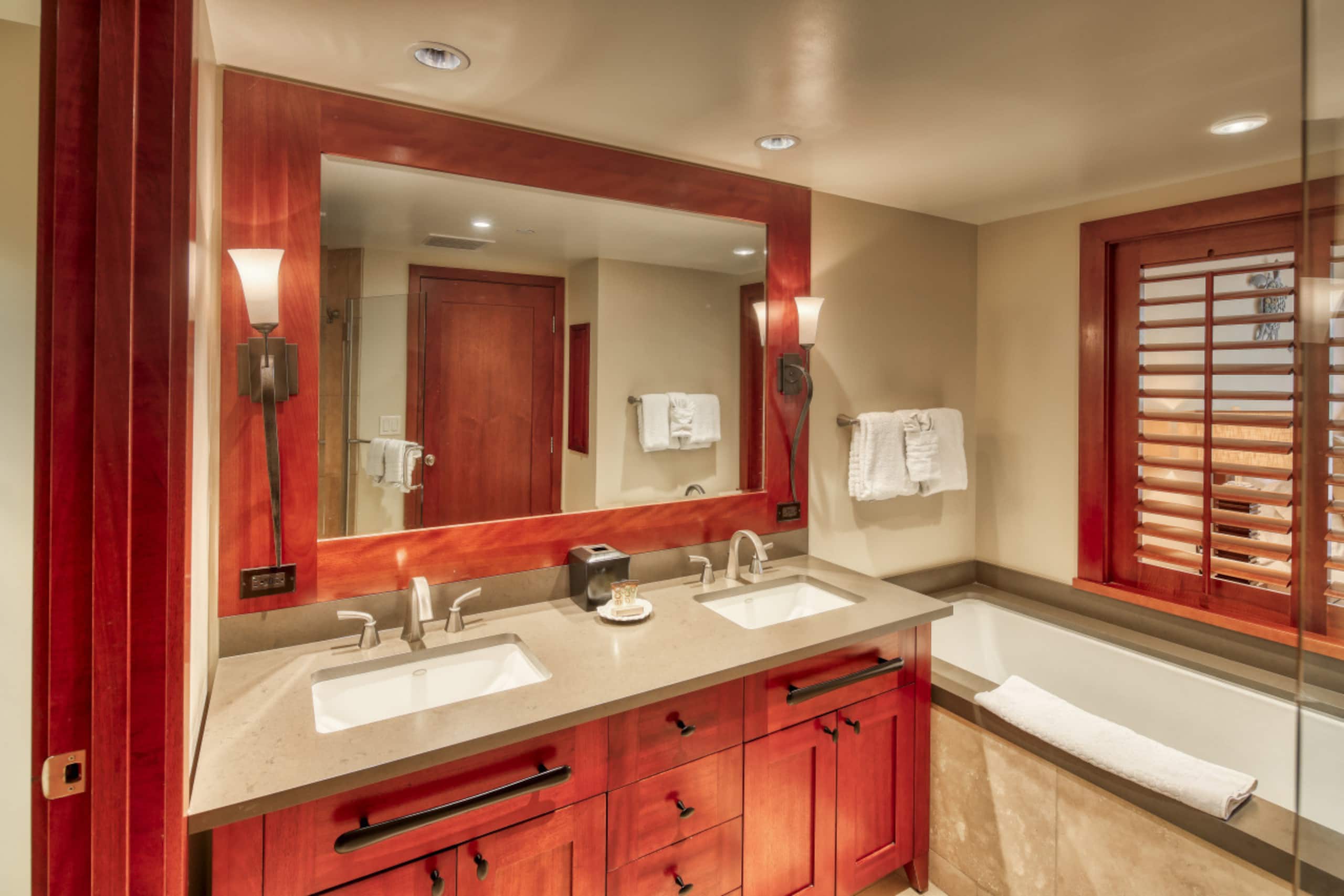Condo in Kapolei · ★4.89 · 3 bedrooms · 4 beds · 2.5 private baths - Image 14