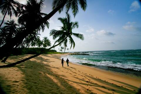 Walatta House 3 bedrm beach pool chef