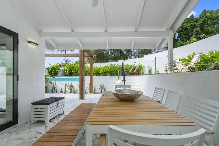 6 Currawong Street, Noosa Heads gallery image 4