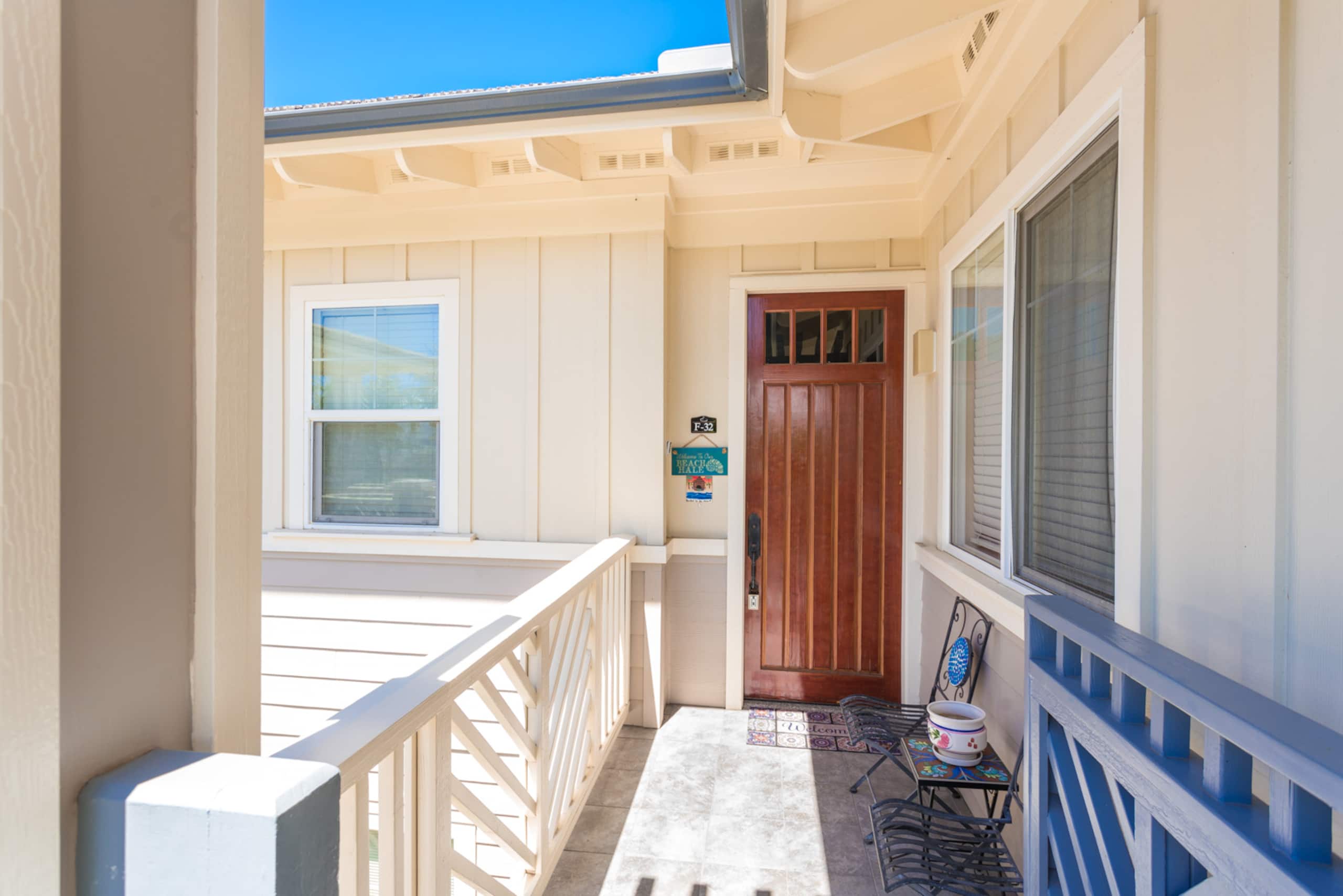 Great Location, 2bdrm w/loft and fairway view - Photo 4
