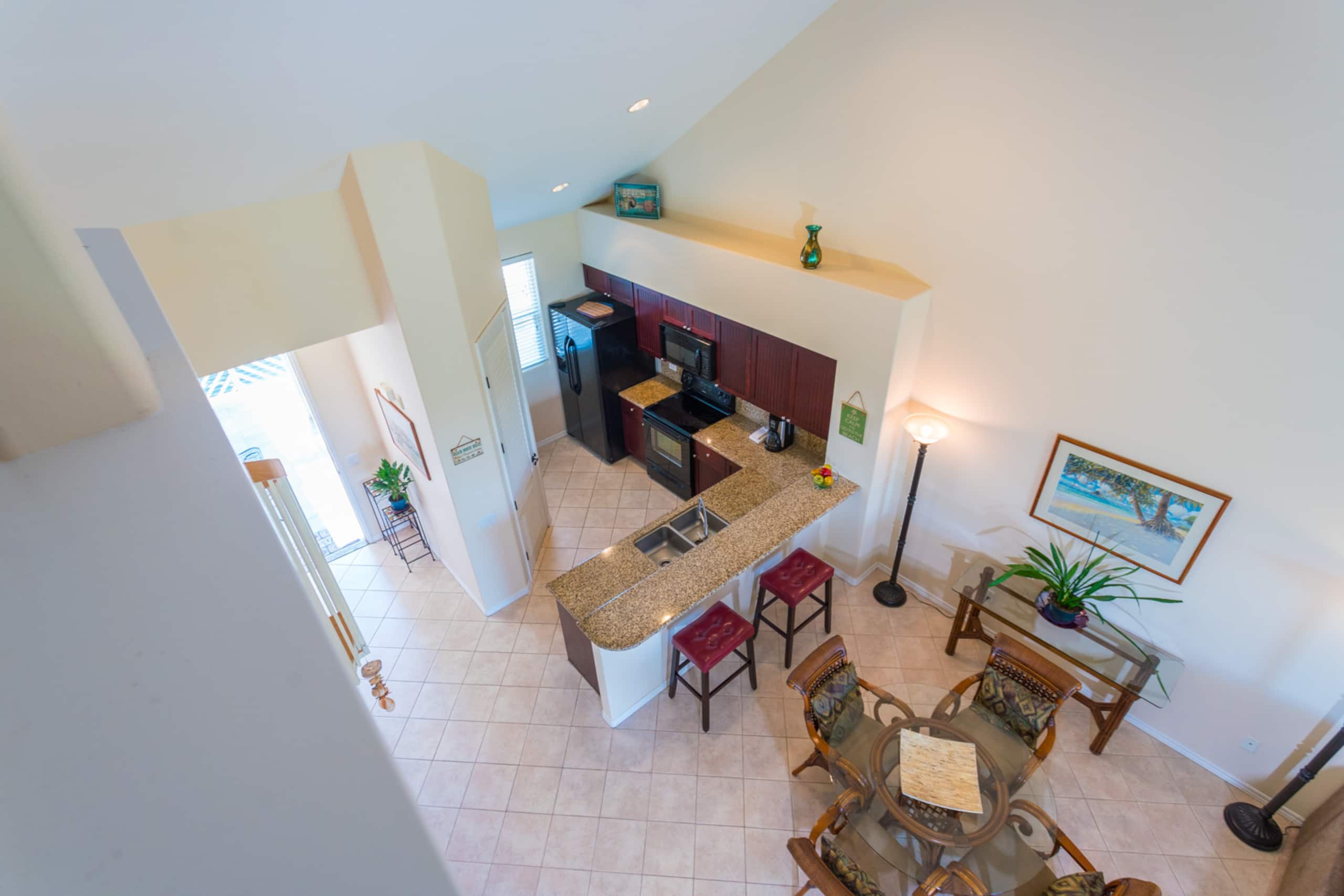 Great Location, 2bdrm w/loft and fairway view - Photo 24