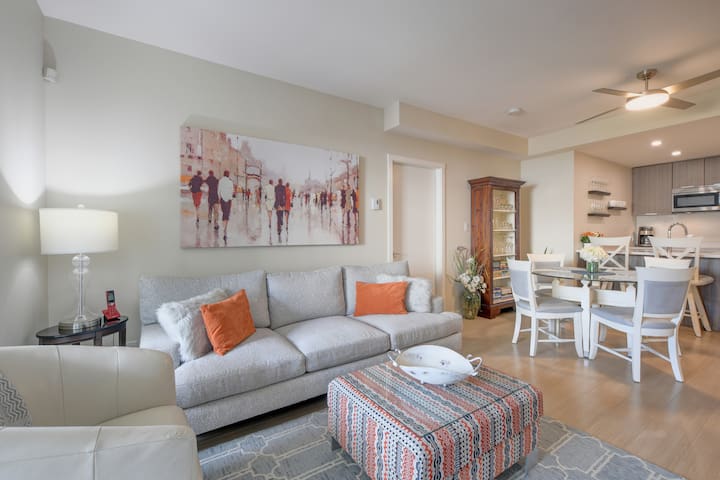 Era Oasis in Historic Victoria