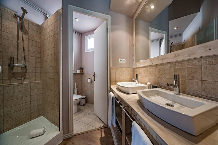 Alaia 43 – Habitat Apartments gallery image 3