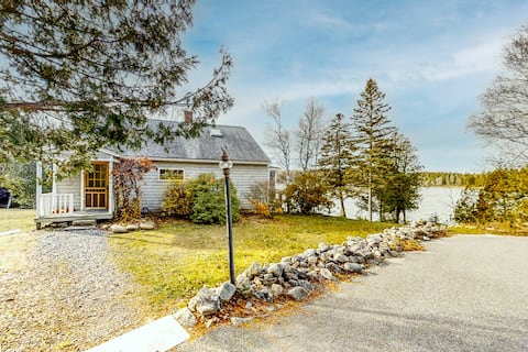 2BR Waterview | Deck