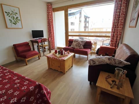 Apartment with balcony  -6 to 9 people