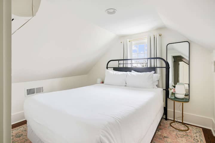 Dhoma e gjumit #4: Krevat dopio "Queen" 