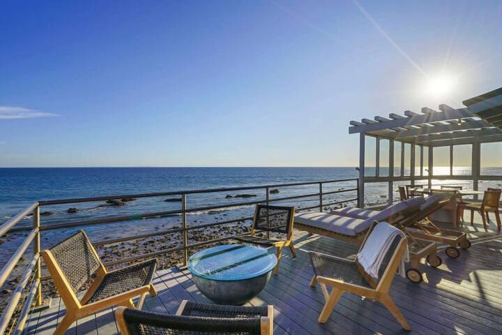 The Surfrider Villa by Stay Awhile Villas gallery image 2