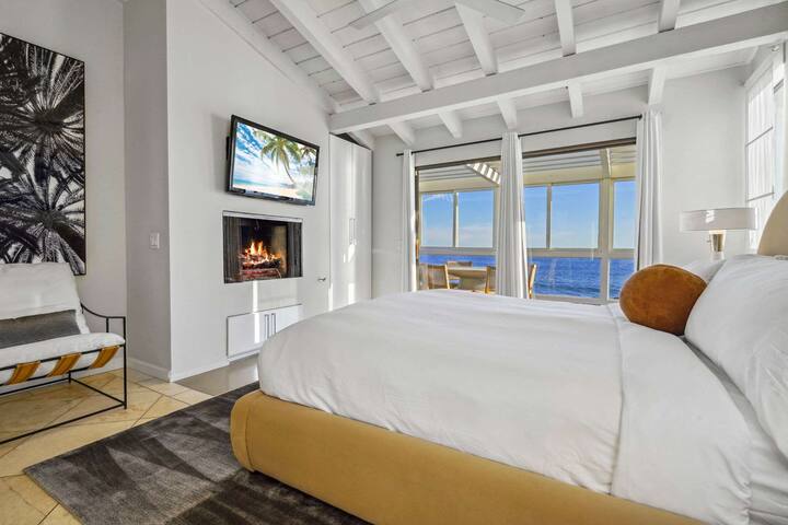 The Surfrider Villa by Stay Awhile Villas gallery image 3